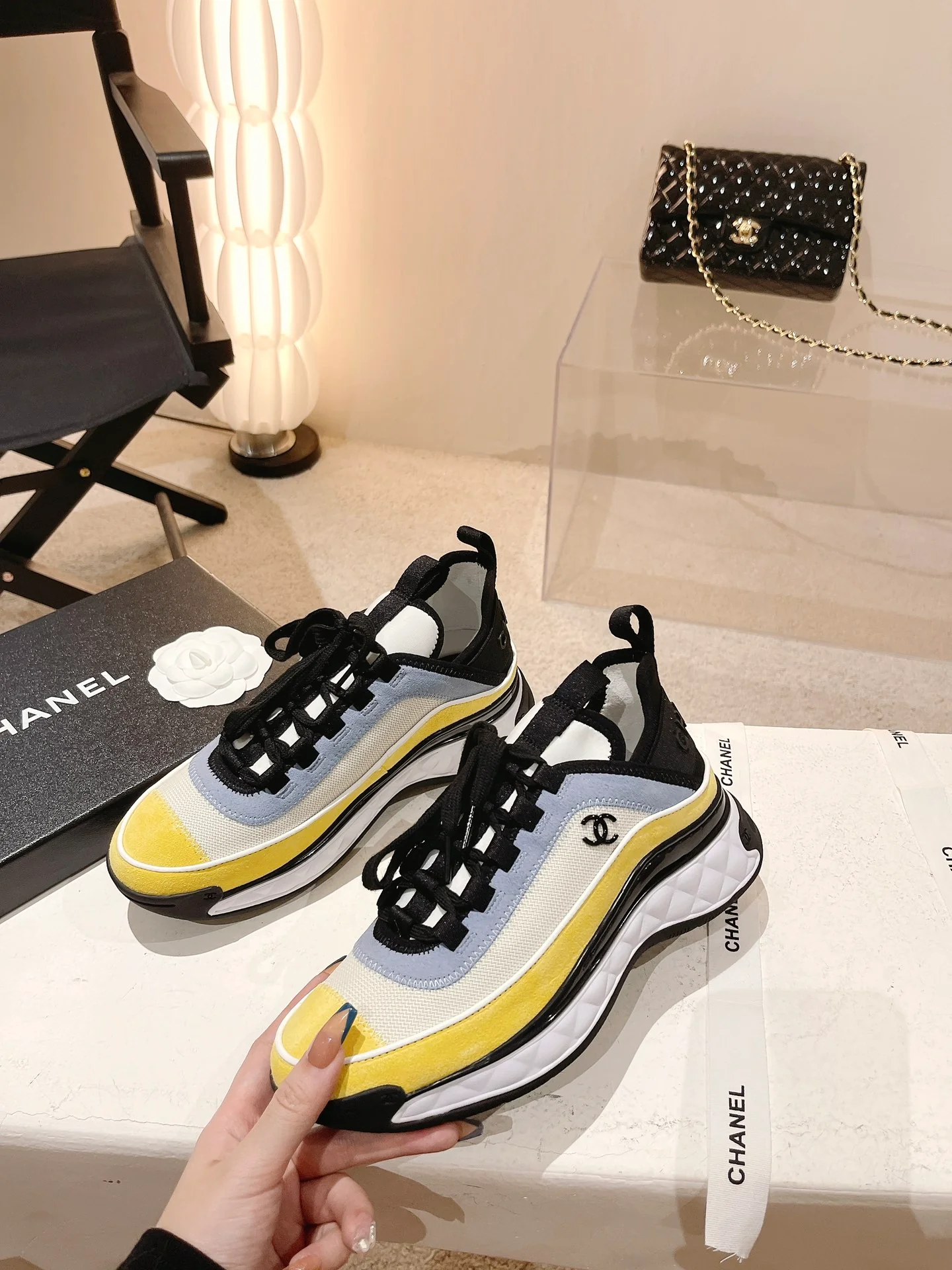 Chanel - Массивные туфли - Кроссовки - Повседневная обувь - 1