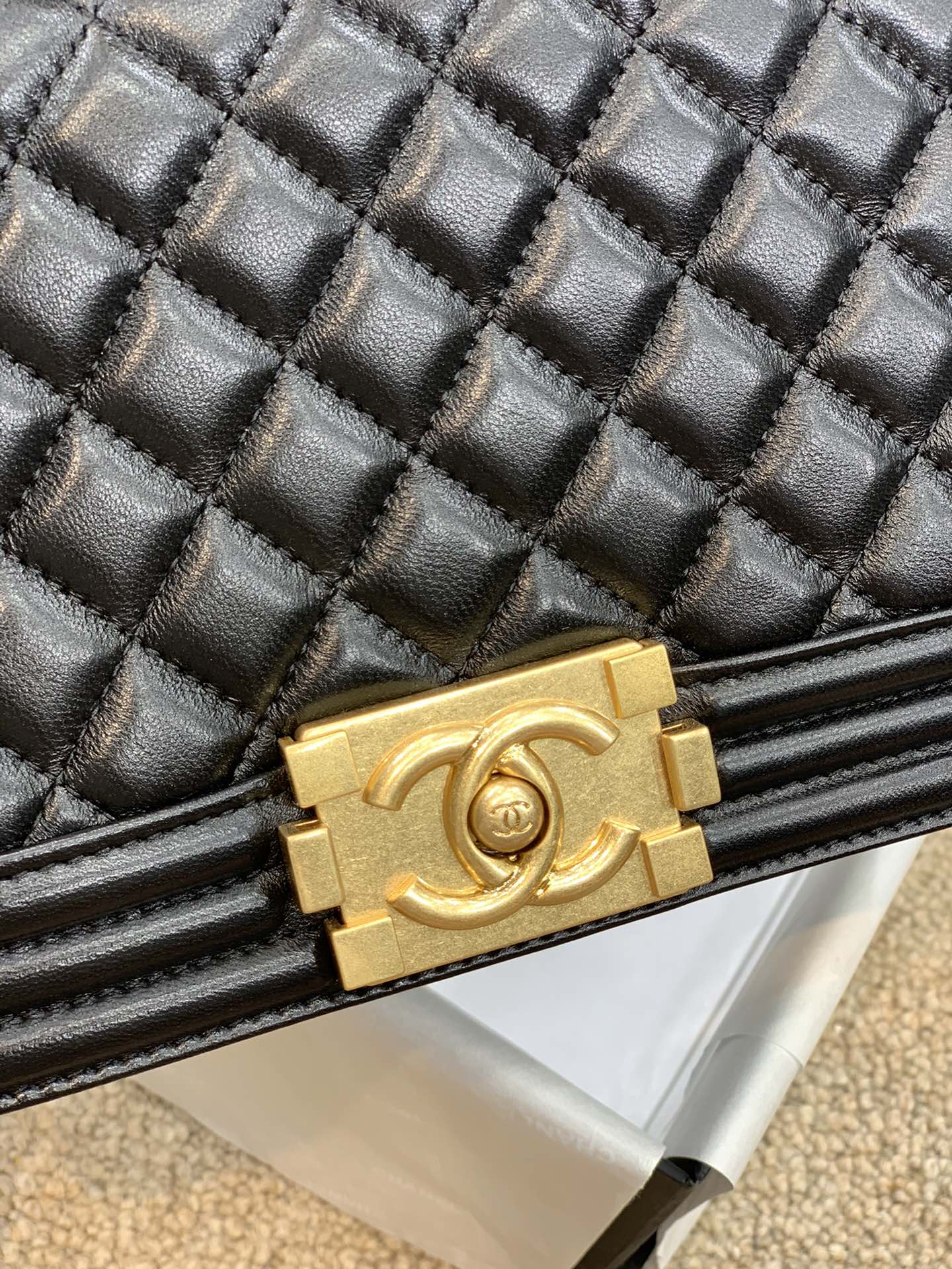 Chanel-boy-25cm-36