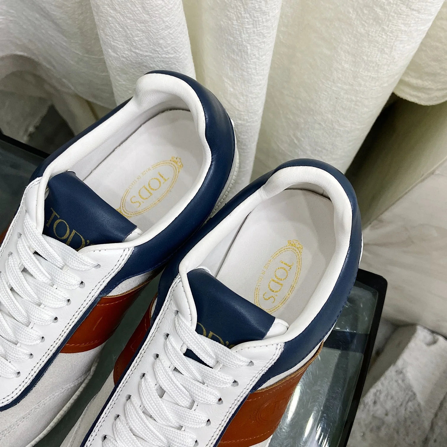 Tods - Туфли на плоской подошве - Повседневная обувь - 1