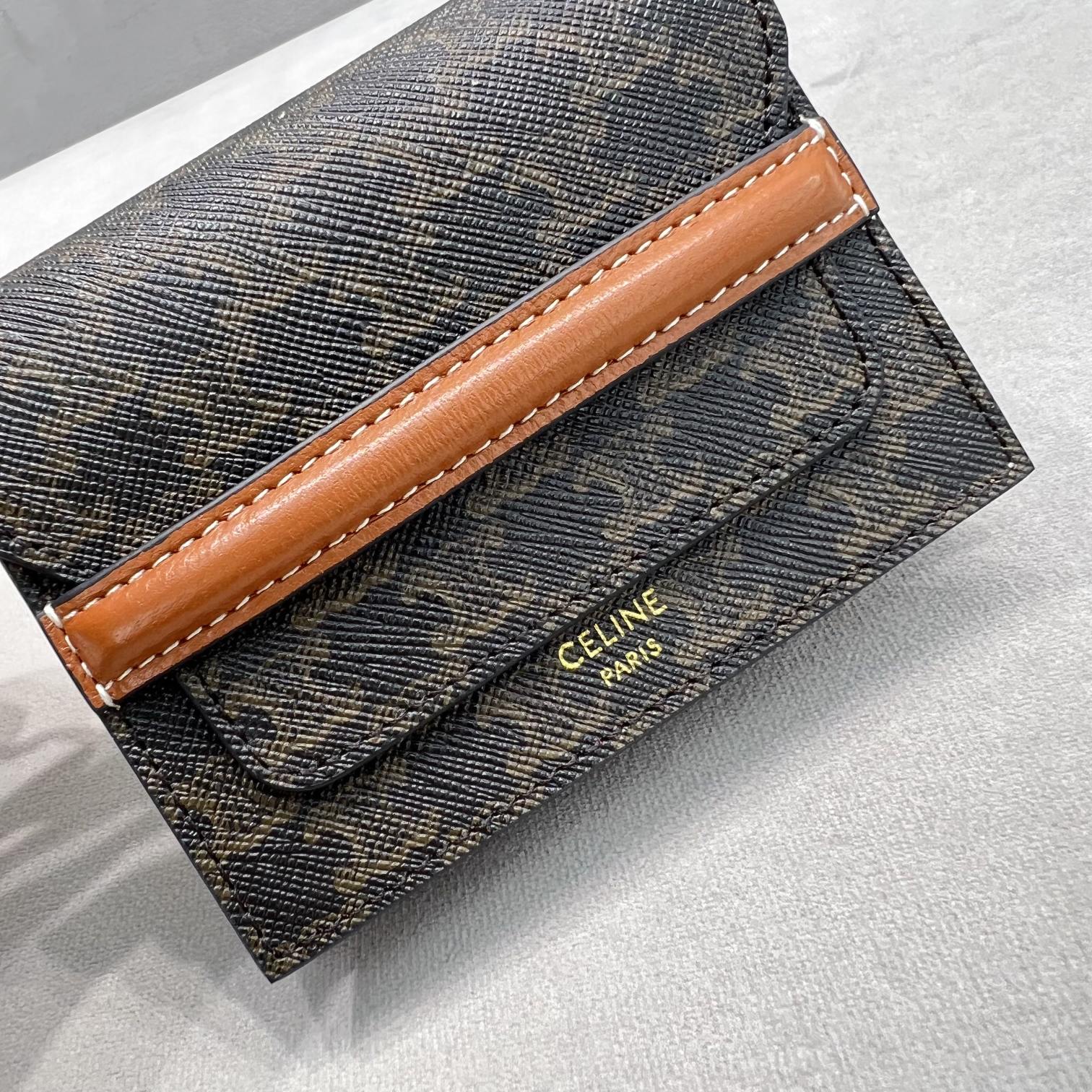 Celine-老花系列 翻盖钱包卡包