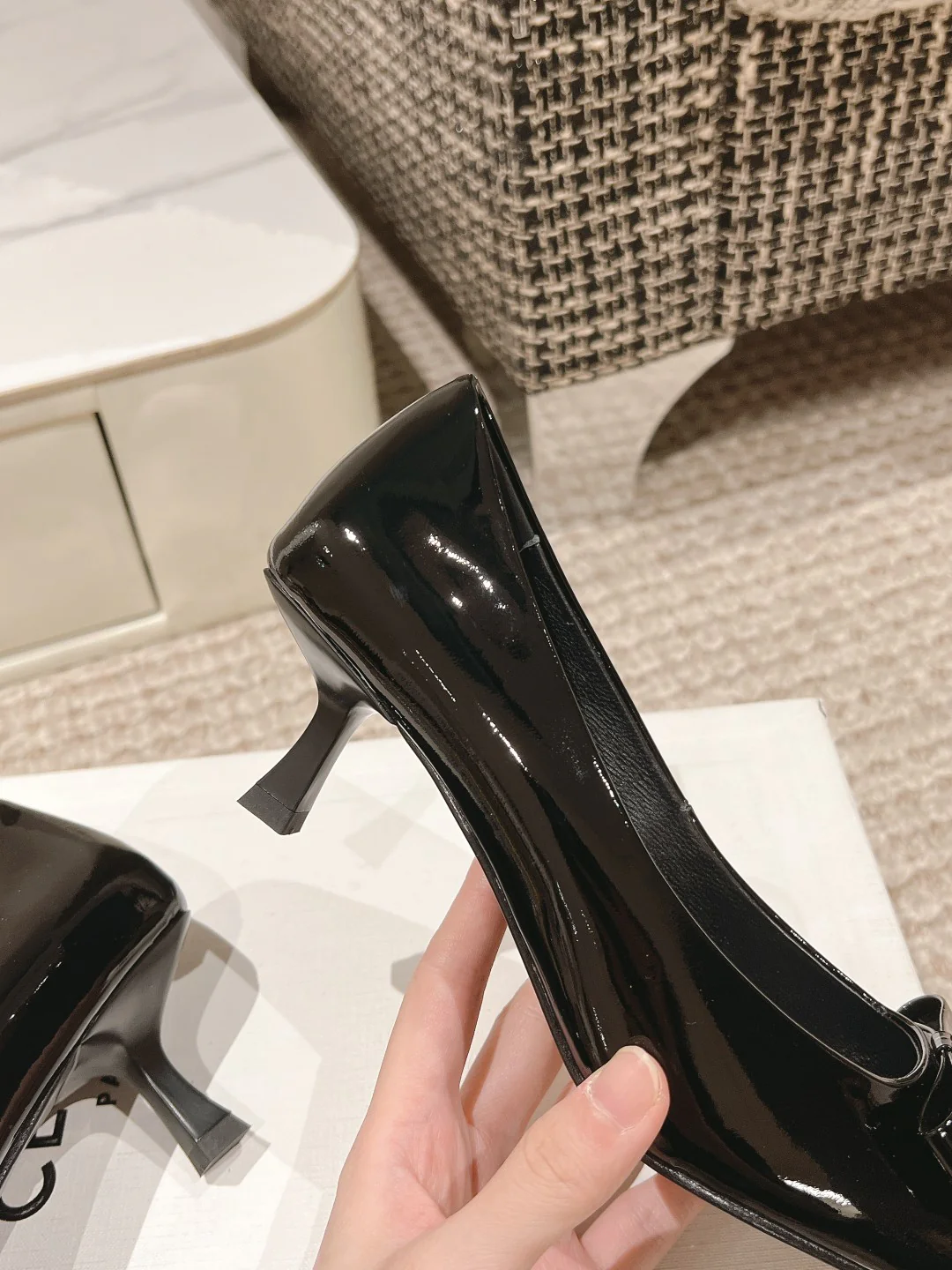 Лоферы на высоком каблуке Celine 2024 - черные