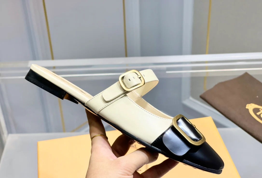 Tods - Металлическая пряжка - Полутапочки