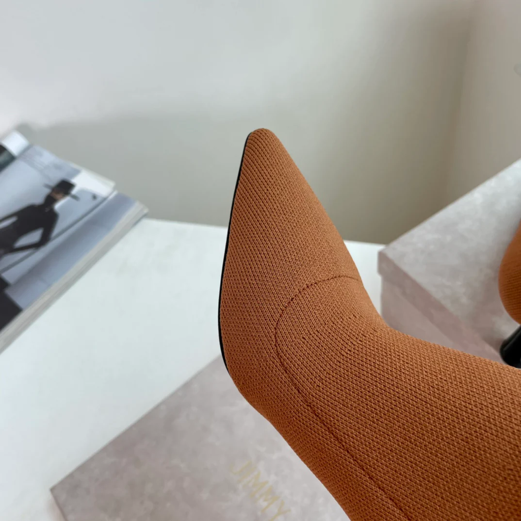 Ботильоны на низком каблуке Jimmy - 2 шт.