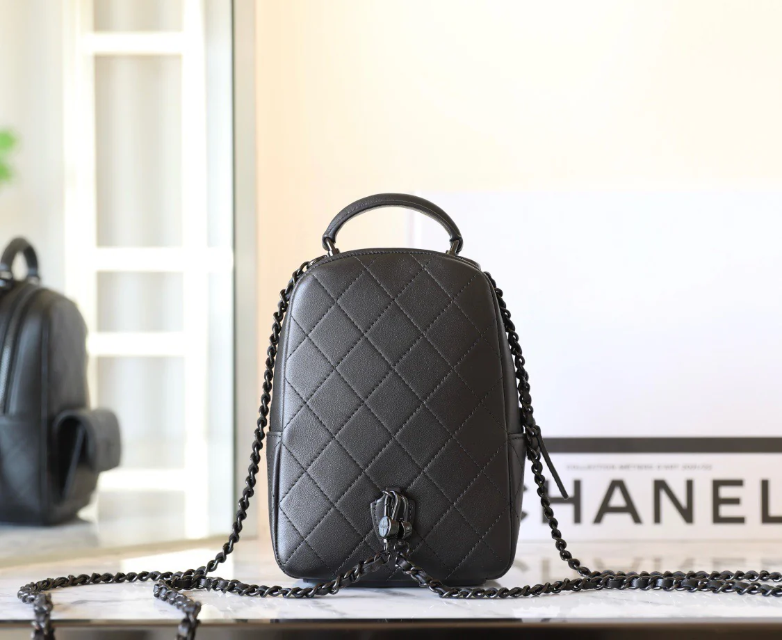 Мини-рюкзак Chanel 25c New So Black