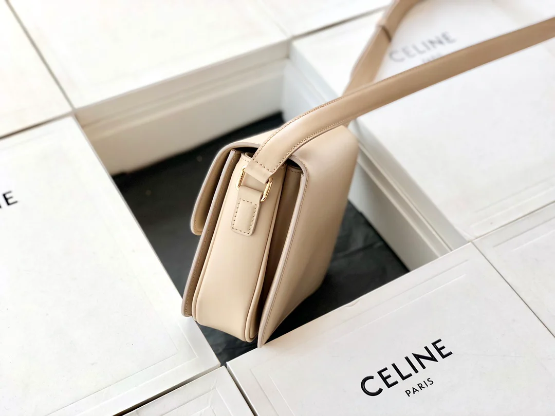 Celine Triomphe Medium Calfkin Nude