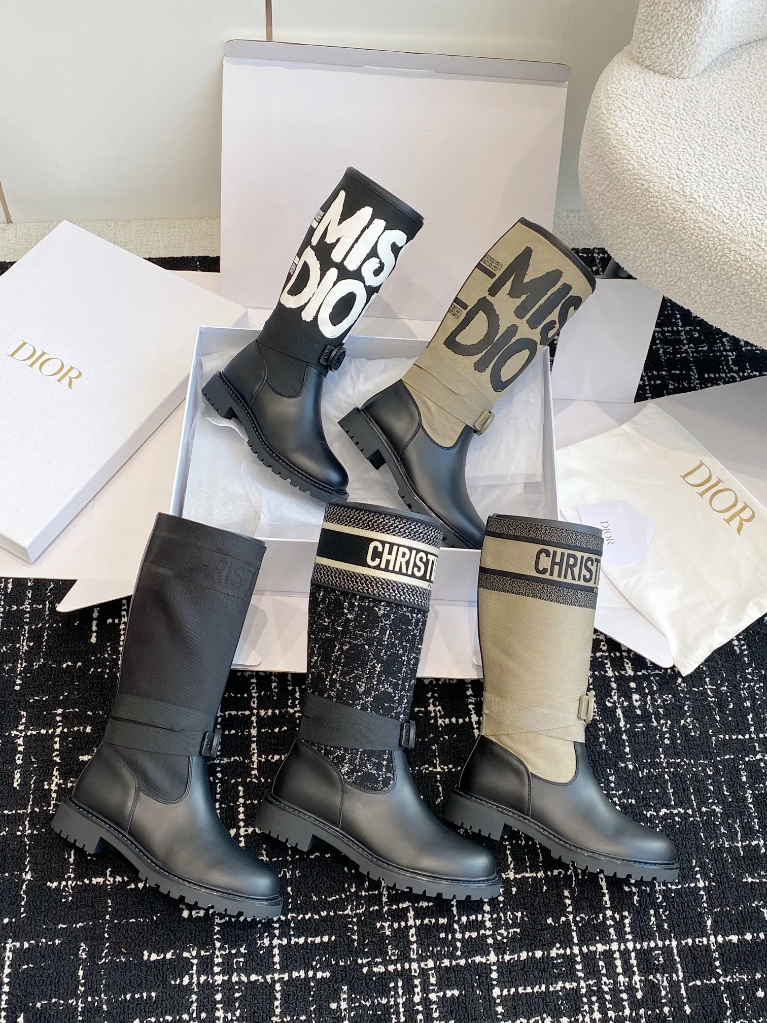 Ботинки Dior Graffiti Rider 2024 — изображение из коллекции