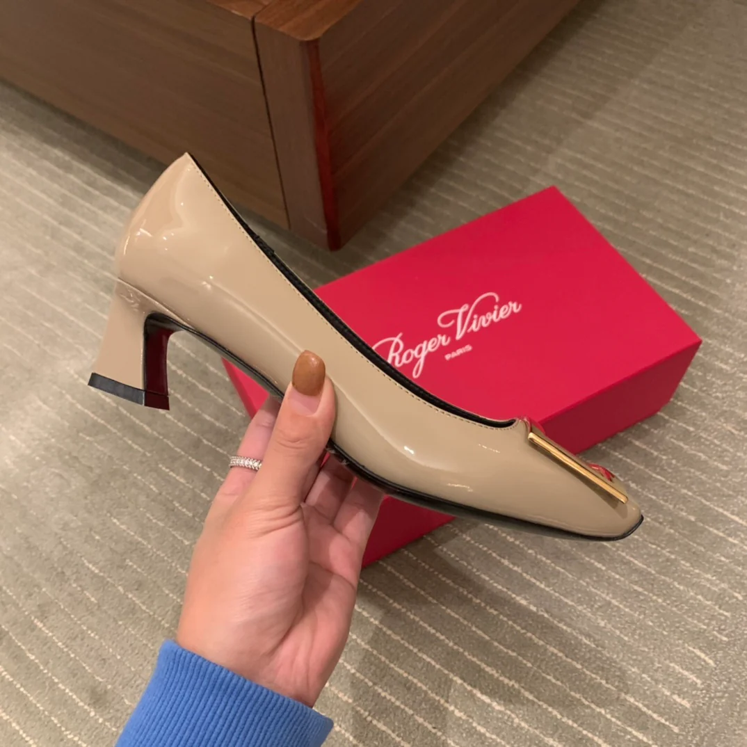 Туфли RV - на низком каблуке - изображение из коллекции