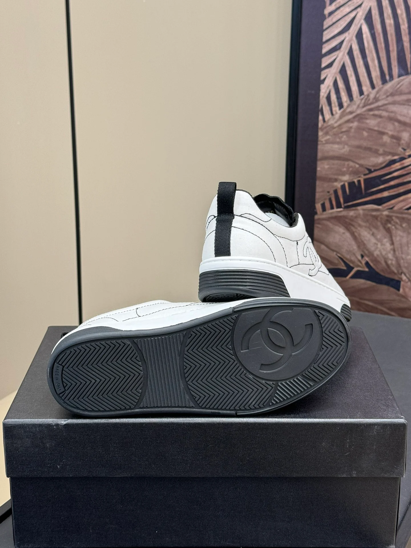 Скейтбордные кроссовки Chanel 2024 — белые