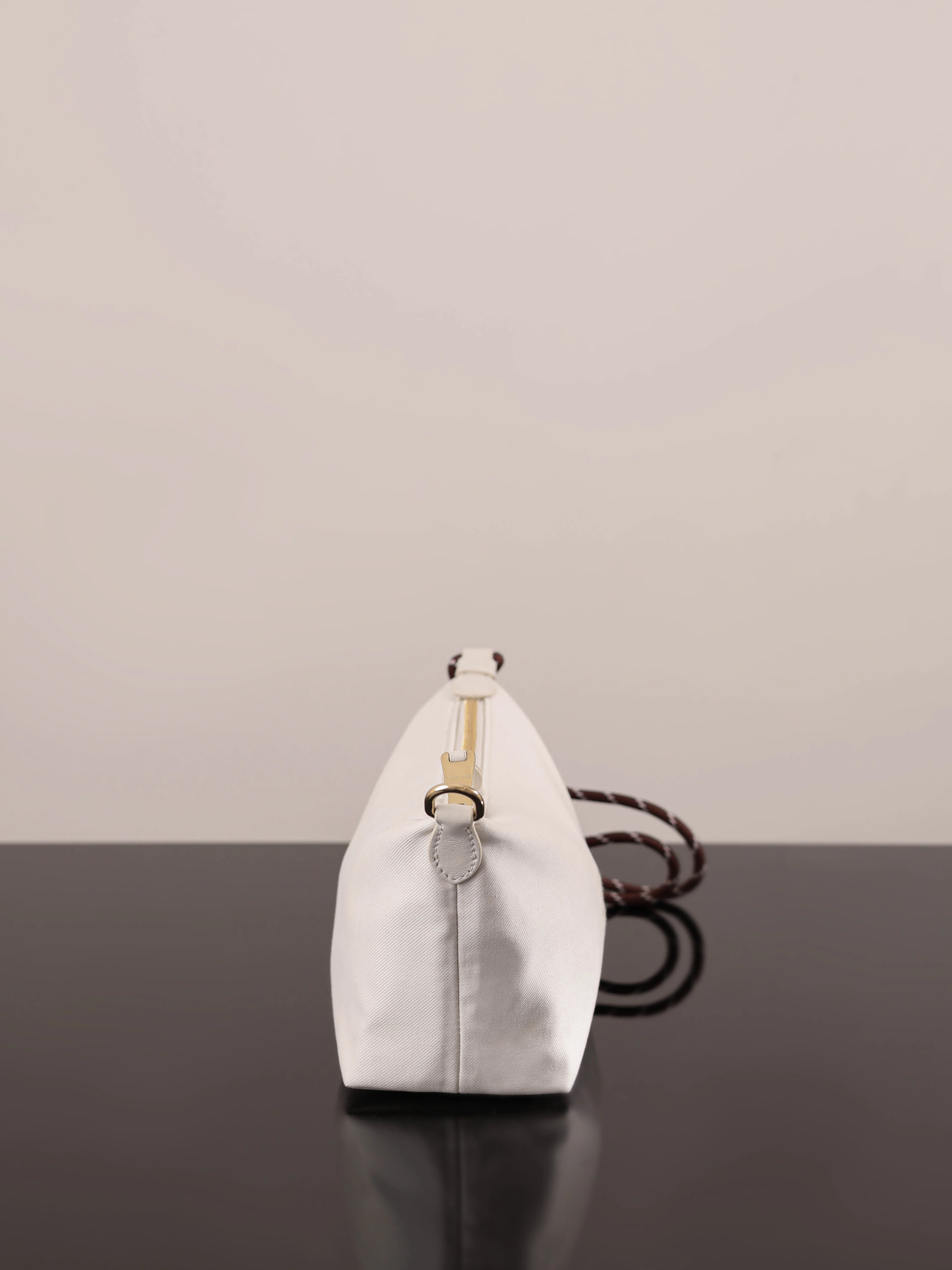 Сумка для бенто Miu Miu-5ne841m650, бело-коричневая.