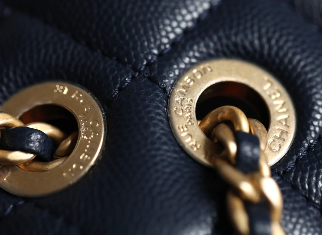 Булочка из тофу от Шанель