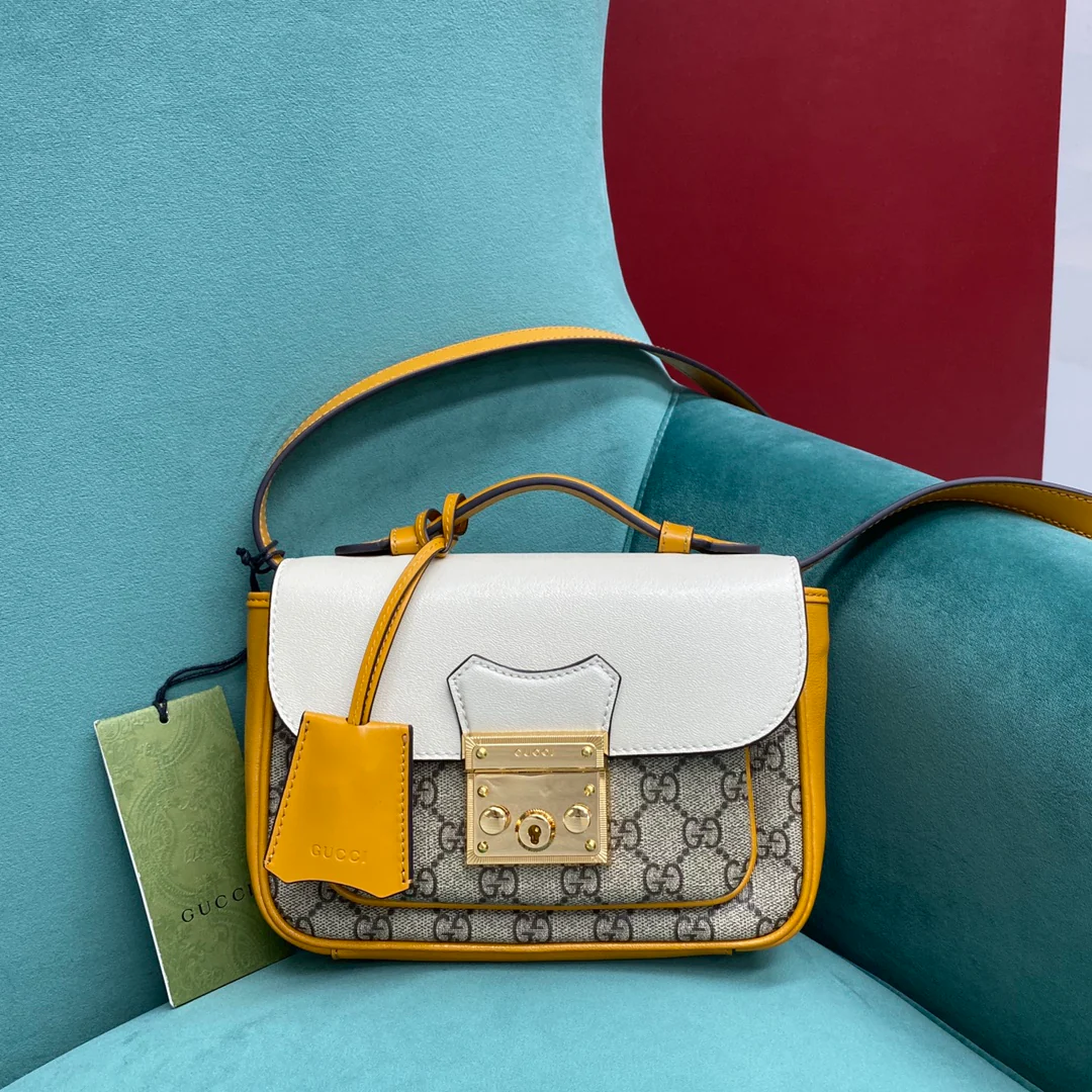 Сумка-мессенджер Gucci с замком