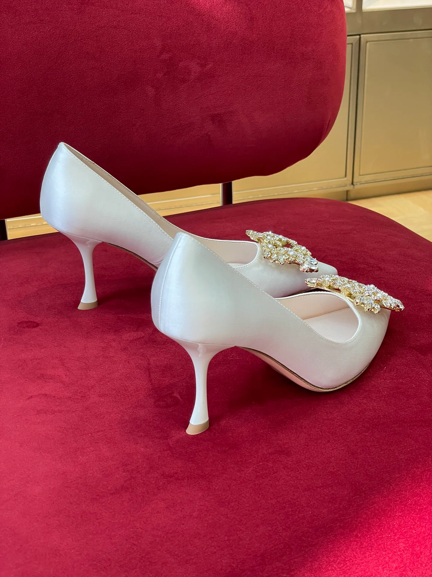 Туфли RV Shoes - ручная работа со стразами Swarovski - на высоком каблуке - белые