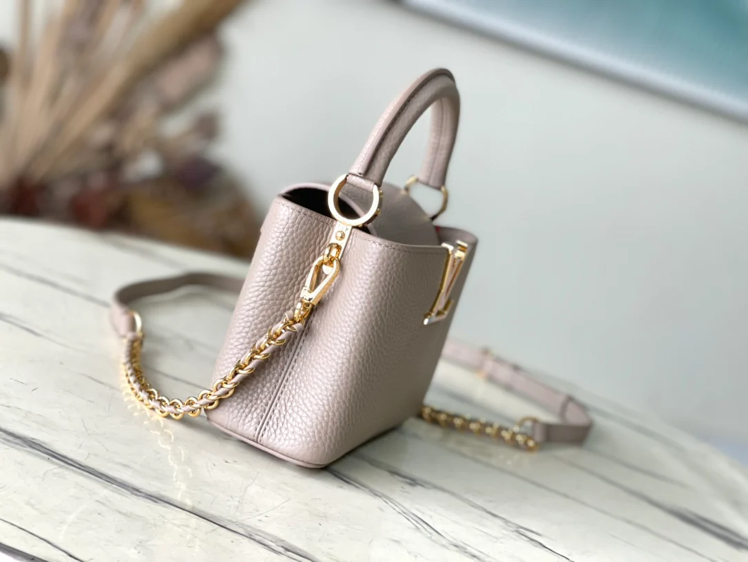 m23082-LV-capucines-bb-mini-handbag/crossbody bag-elephant grey