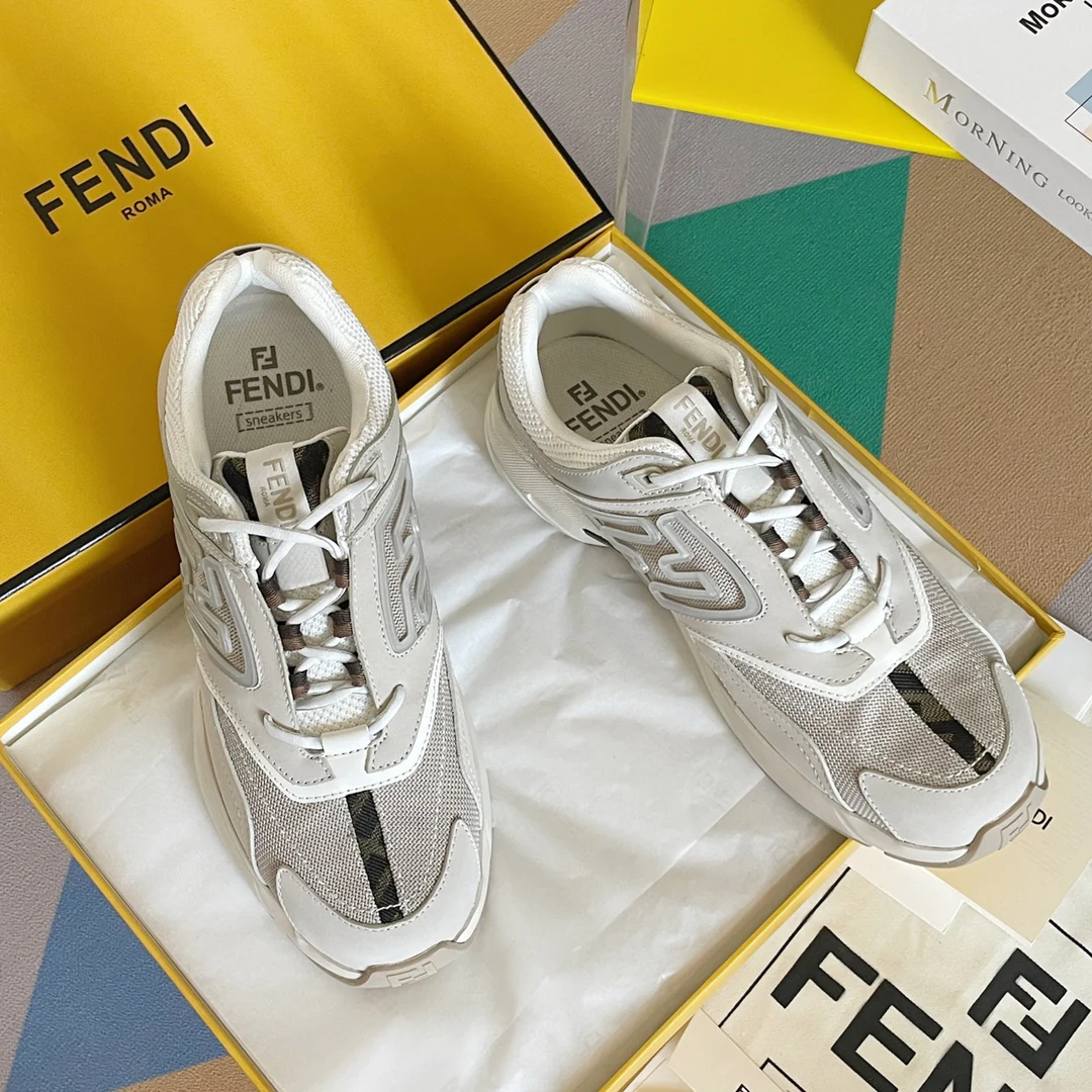 Кроссовки Fendi — парные — Off White