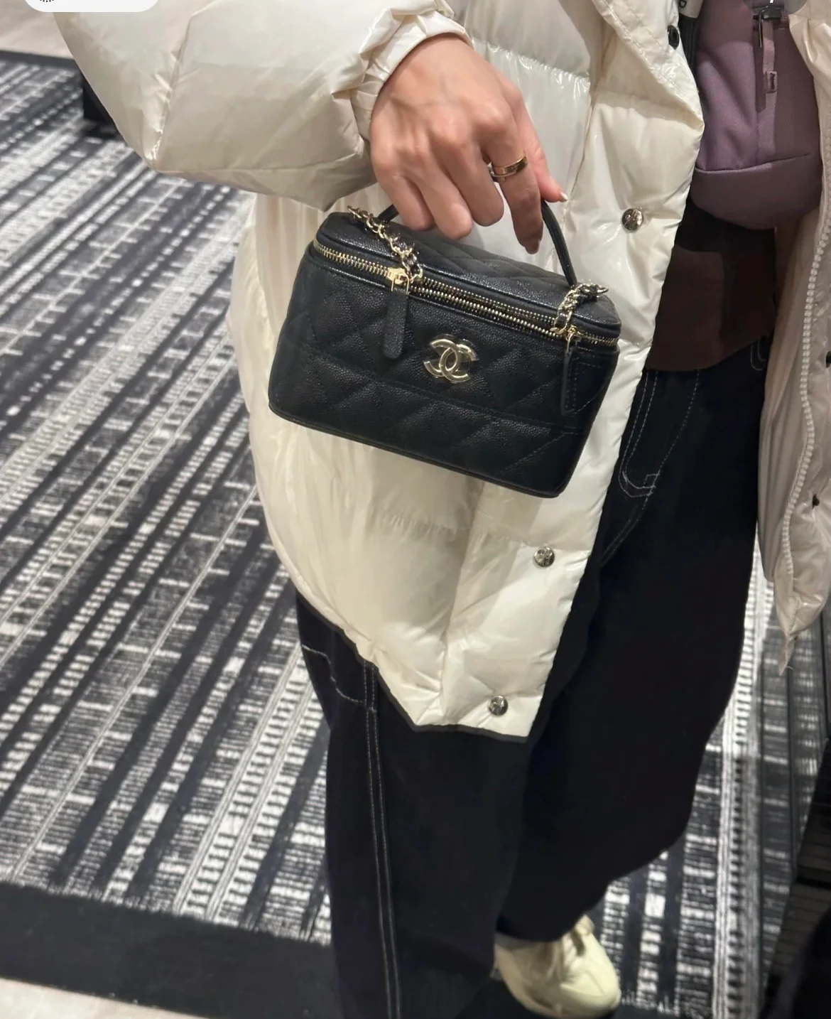 Сумка-ланчбокс Chanel 25c - черная