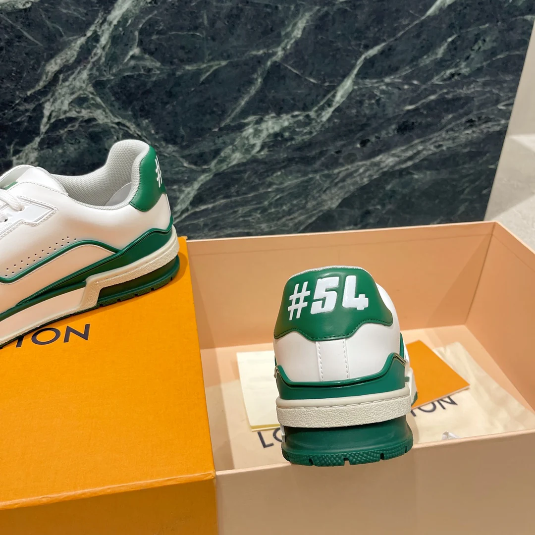 LV-Shoes-LV-Trainer Sneakers-1