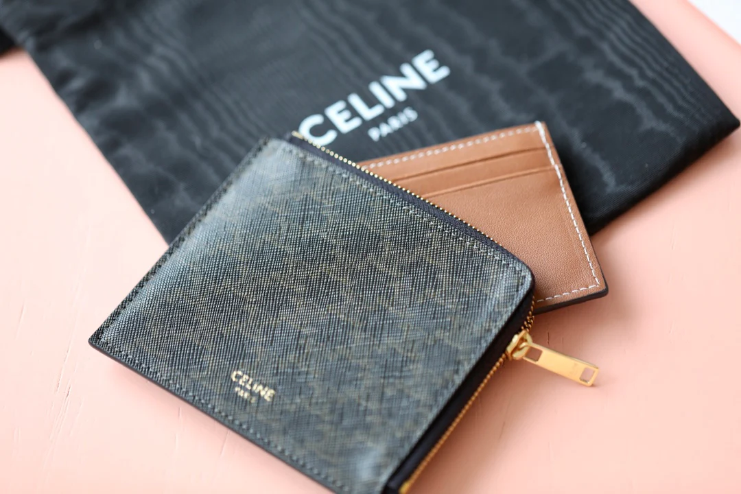 Сумки Celine-Triomphe на молнии из синтетической кожи и овчины