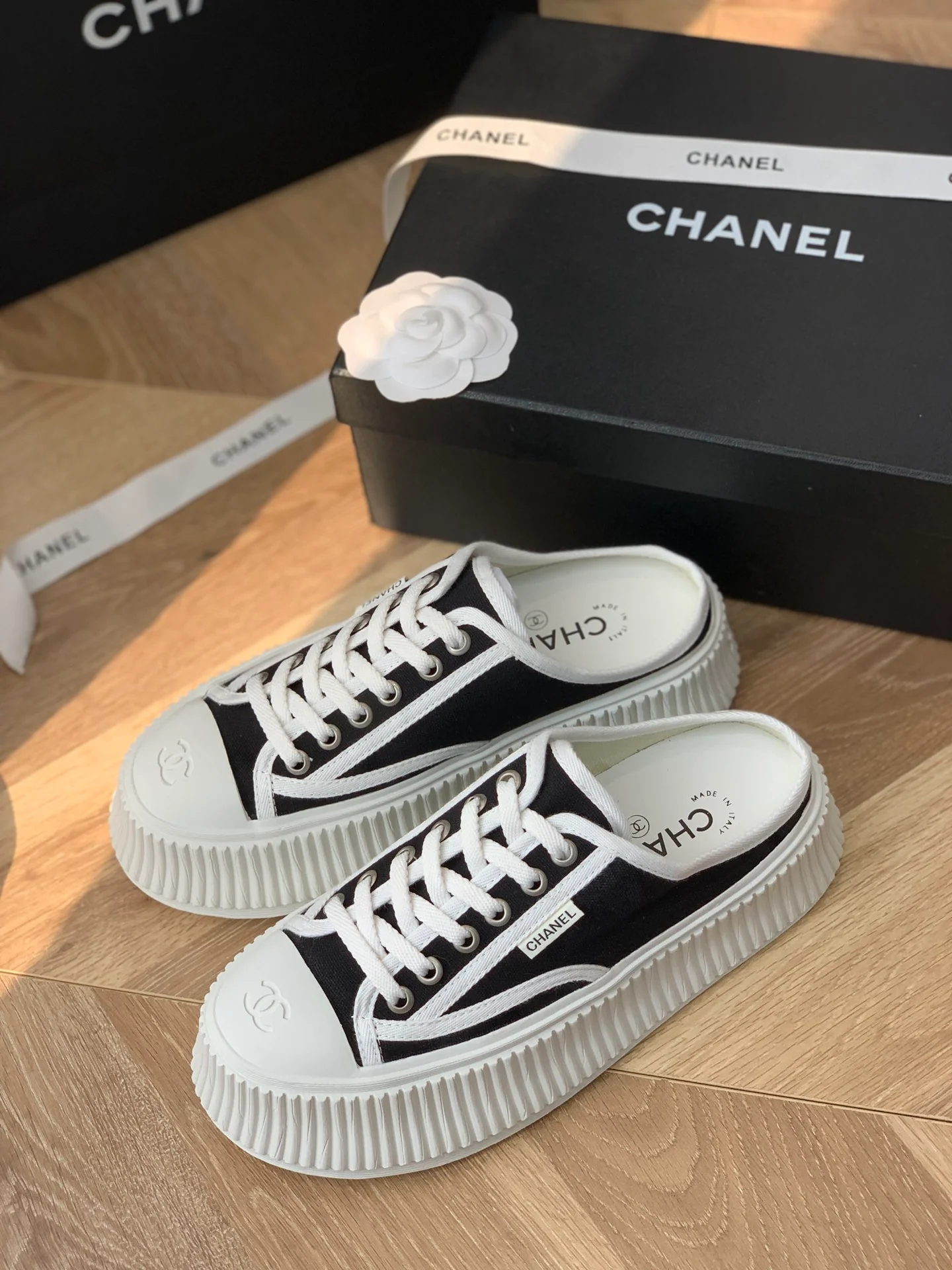 Тапочки на платформе Chanel - холщовые тапочки