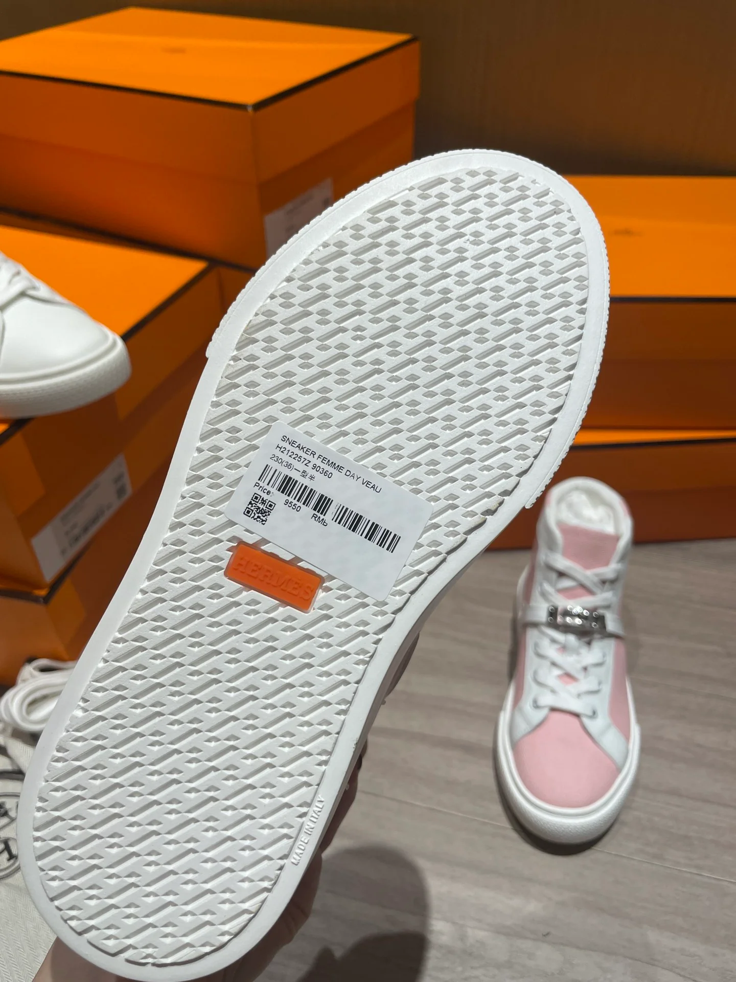 Hermes - Новейшие белые высокие кроссовки Kelly Buckle - Мужские - 1