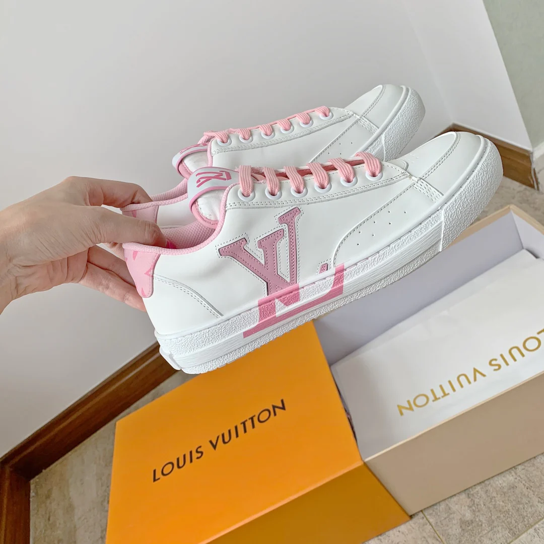 Кроссовки LV 2022 Must-Have - серия Charlie - белые и розовые