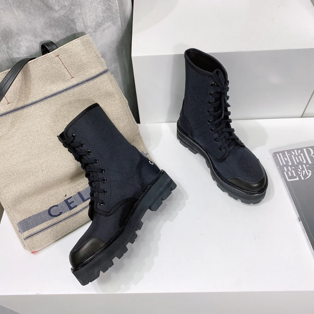 Обувь Celine - Celine - Высокие ботинки на платформе - Ботинки Dr. Martens из парусины
