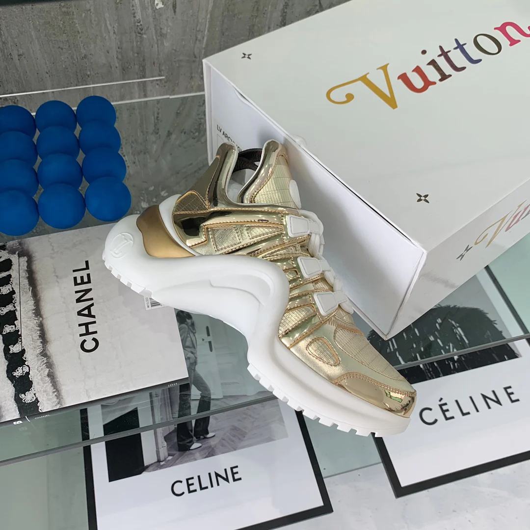 Обувь LV - Массивные кроссовки LV - 13