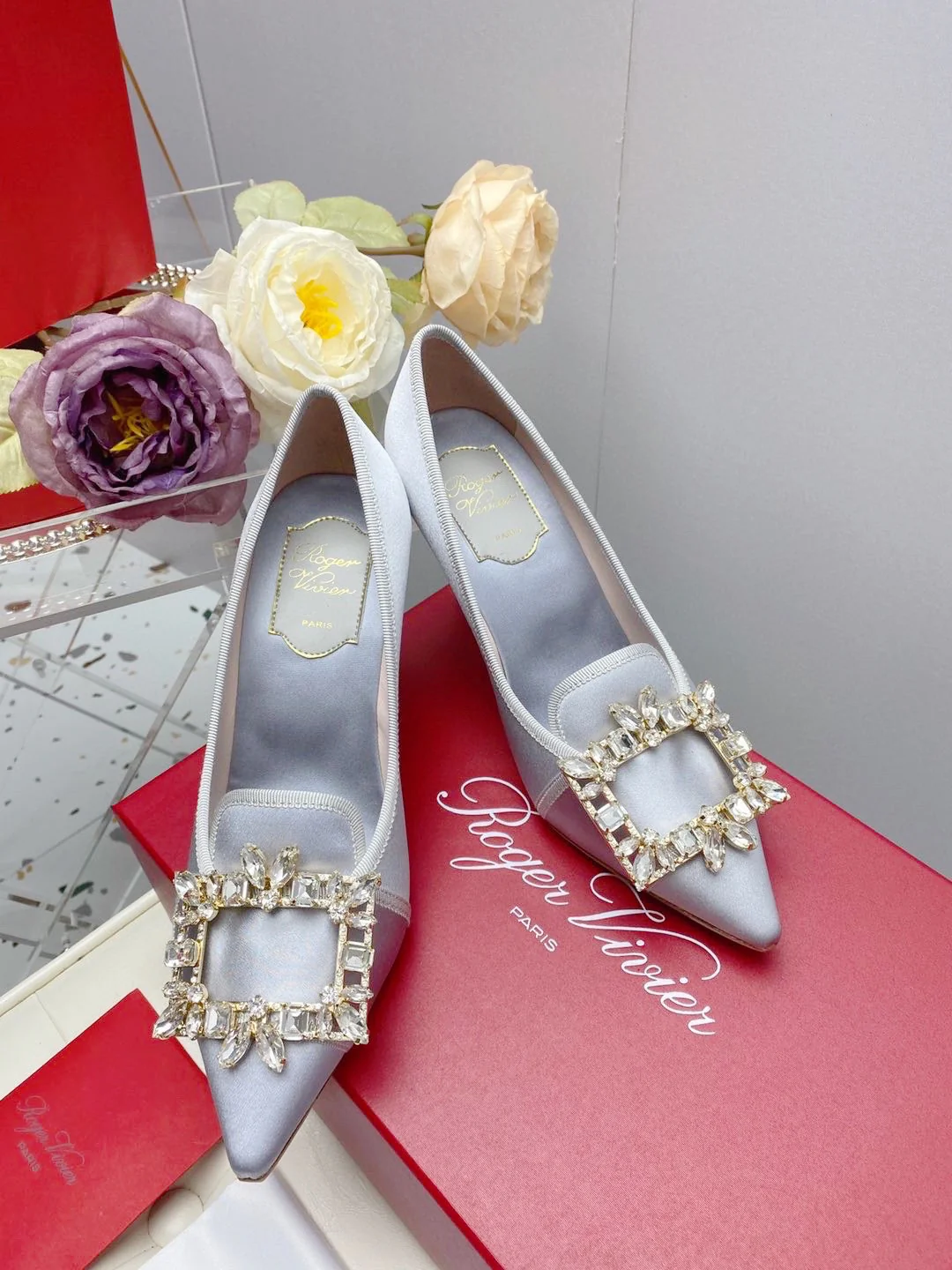 Обувь RV Shoes - Новинка ранней весны 2023 года - Туфли на высоком каблуке с пряжкой в ??виде снежинки - Серебристые