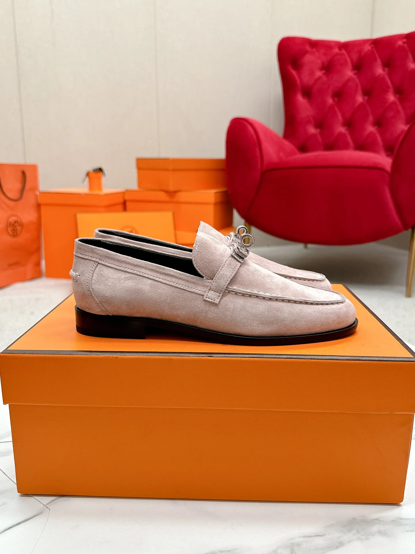 Лоферы Hermes 2024 - розовые