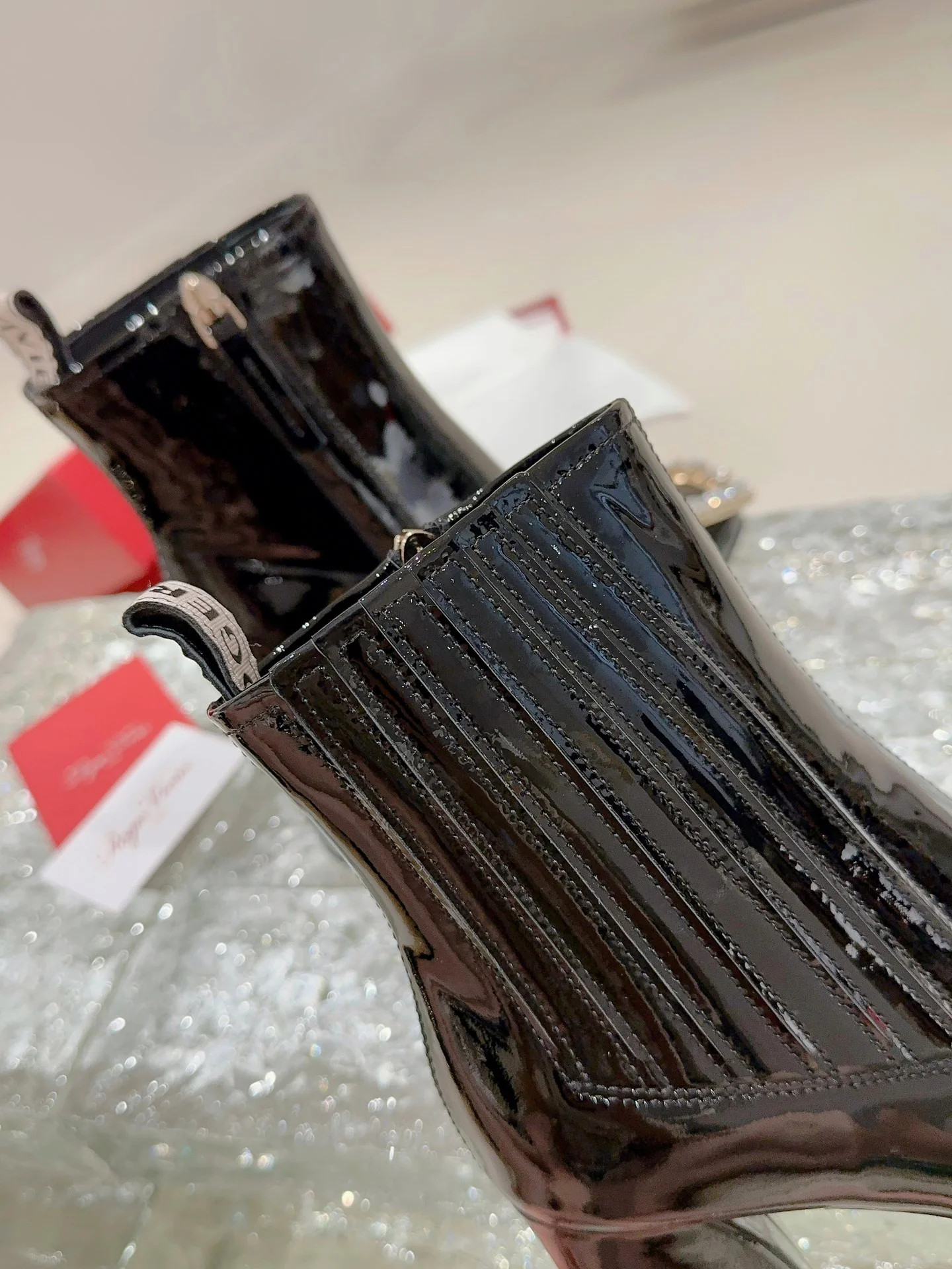 Туфли с квадратным носком и пряжкой - 2024 - Ботильоны на высоком каблуке с металлической пряжкой - Черные - 1