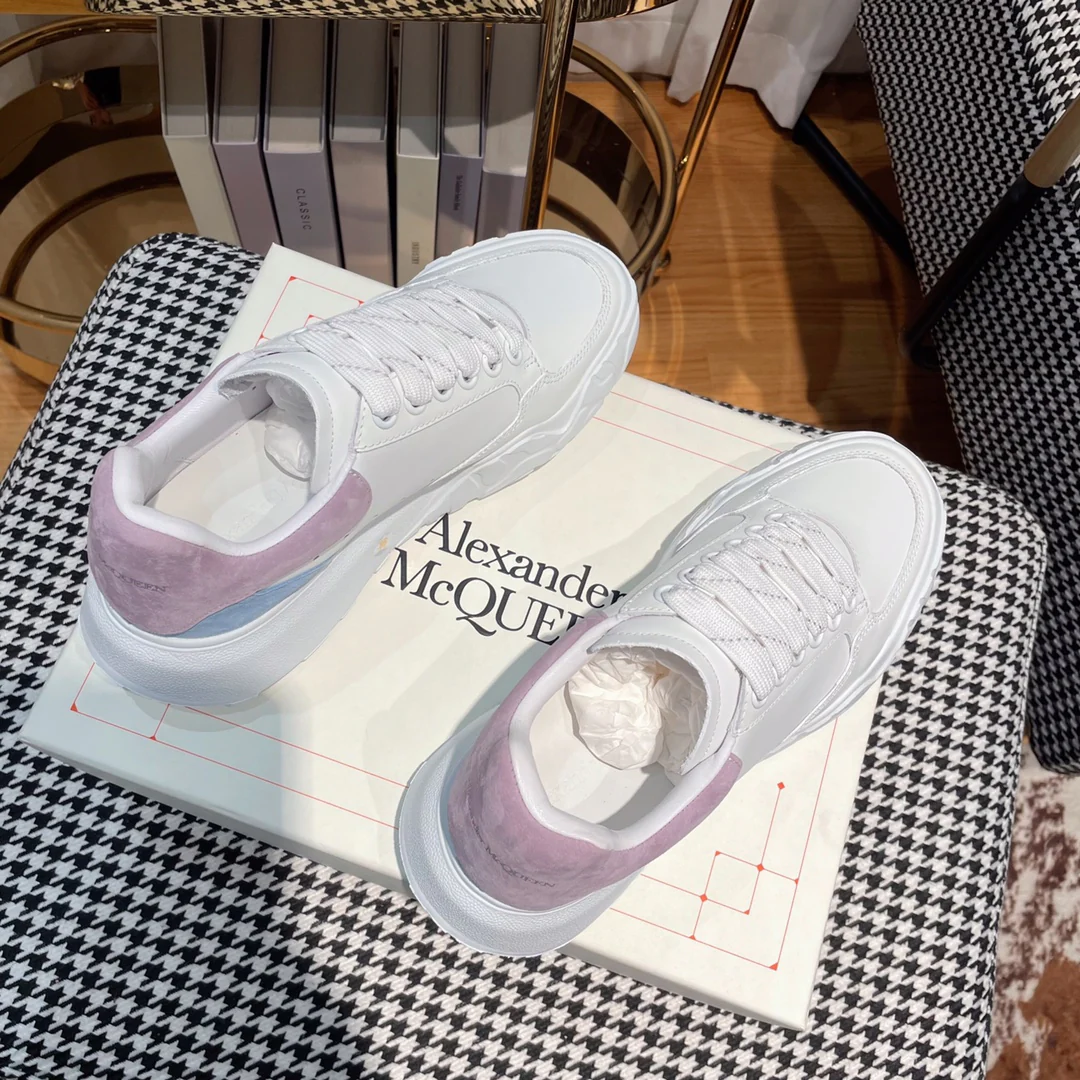 McQueen - Новые кроссовки - Розово-фиолетовая задняя часть