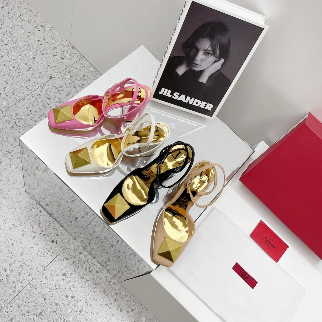 Valentino - Абрикосовые туфли на высоком каблуке - Туфли на массивном каблуке