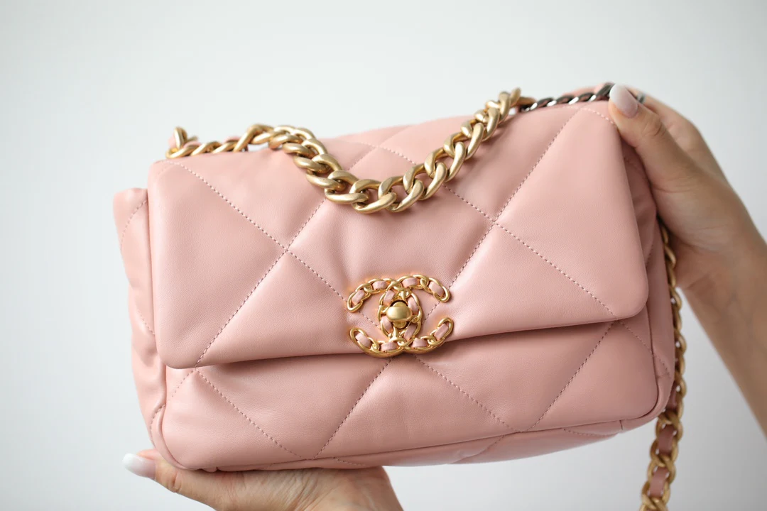 Сумка Chanel 19 - Средний нюдово-розовый цвет