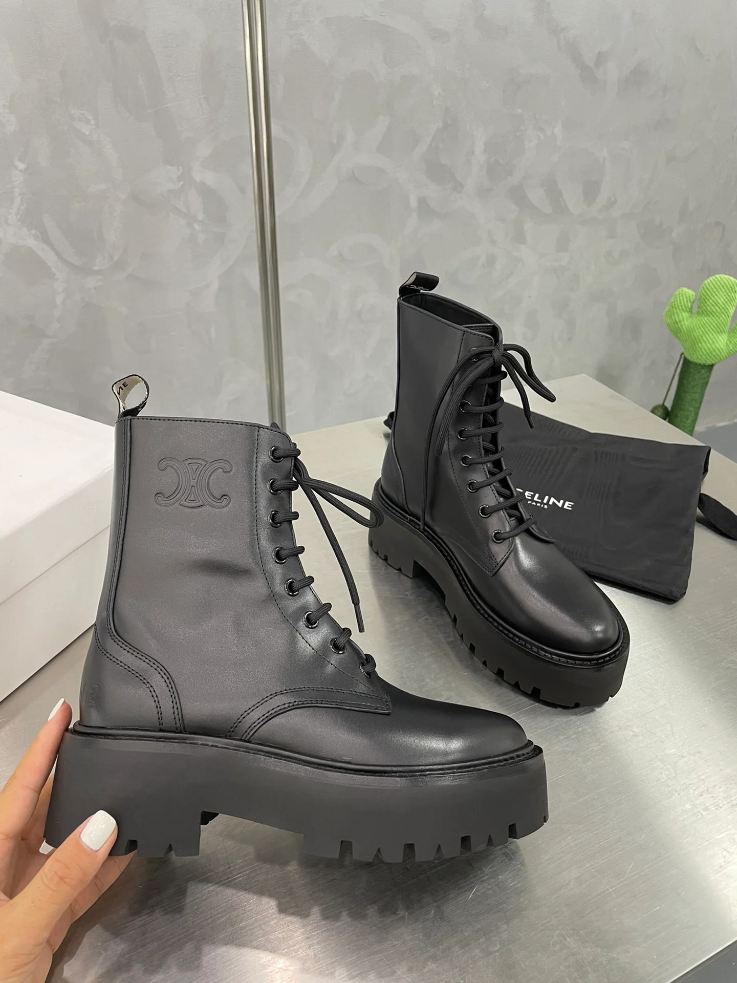 Celine - Сапоги для верховой езды - В стиле знаменитостей - Черные