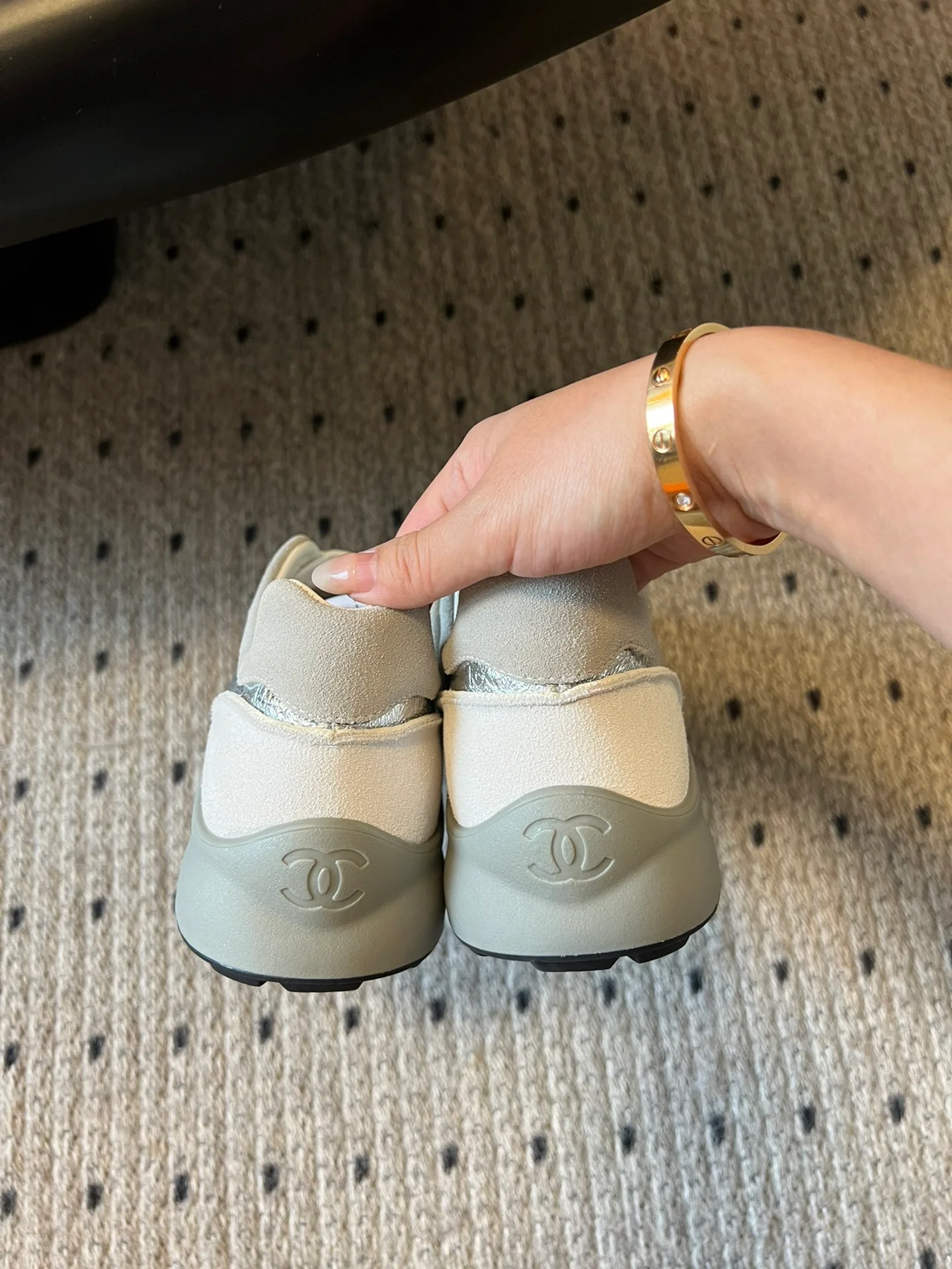 Кроссовки Chanel 2024 Retro - серебристые