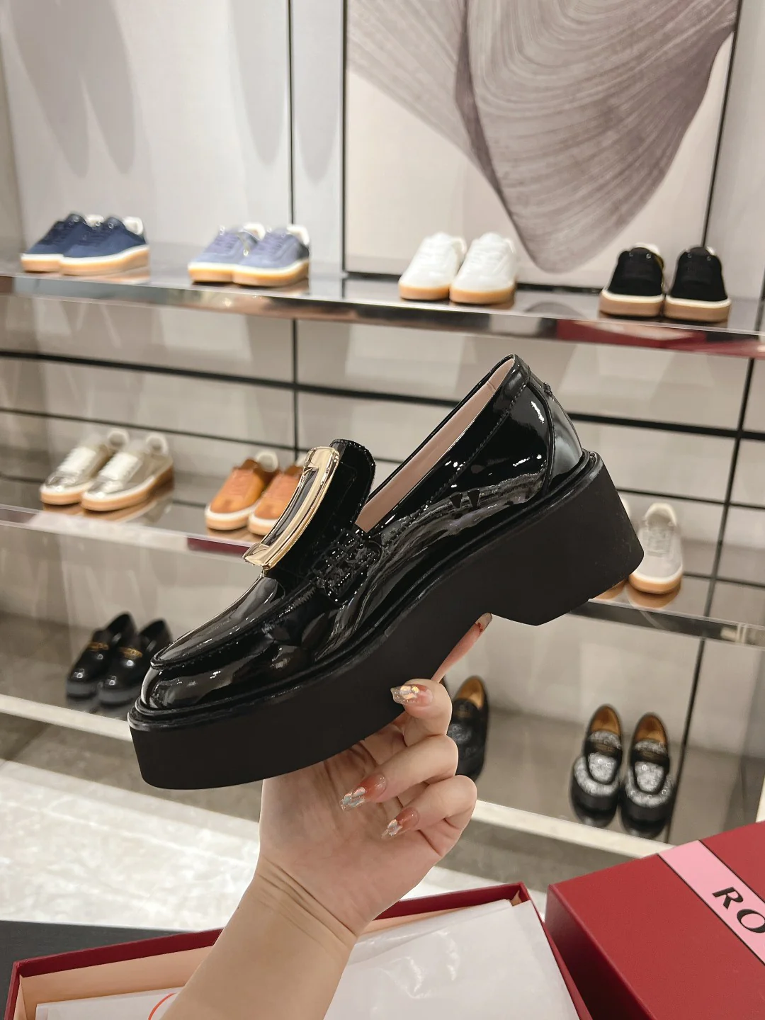 Кожаные лоферы RV-2024 - черные