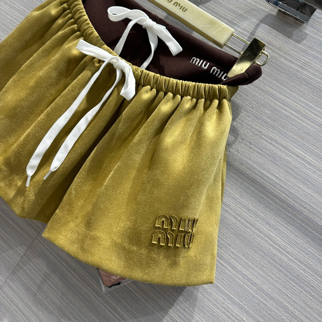 Miu Miu - 2404 - Весенне-летний комплект ?Интеллектуальный шик?: брюки и юбка - Оливково-зеленый