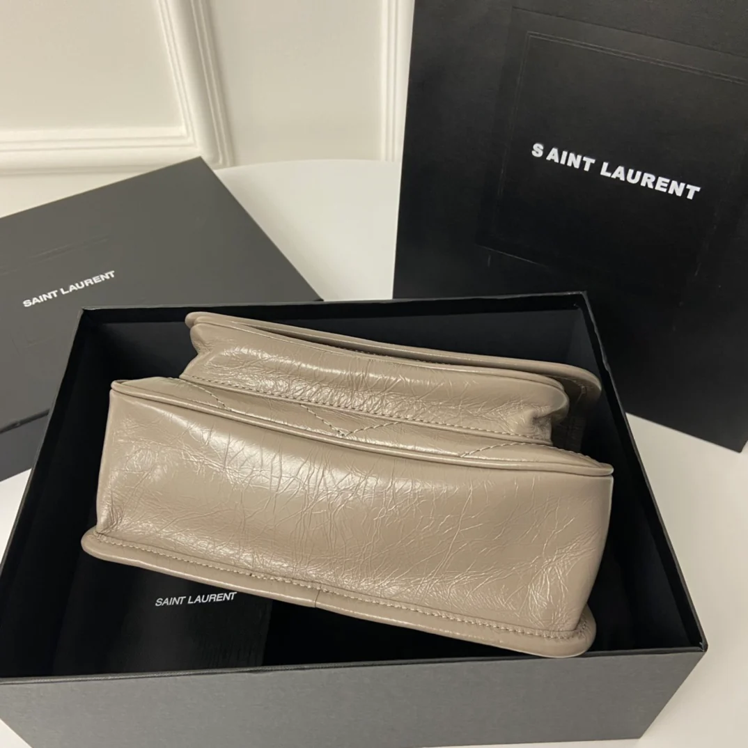 YSL-niki-baby-22cm-khakink4