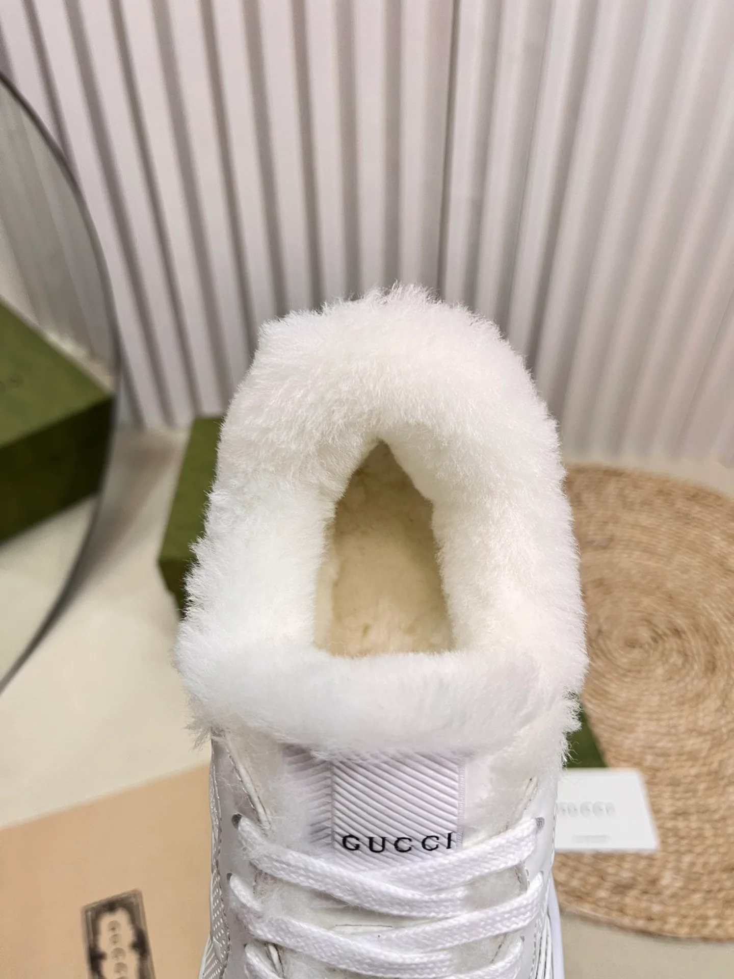 Туфли Gucci 2024 Wool Biscuit Shoes - белые