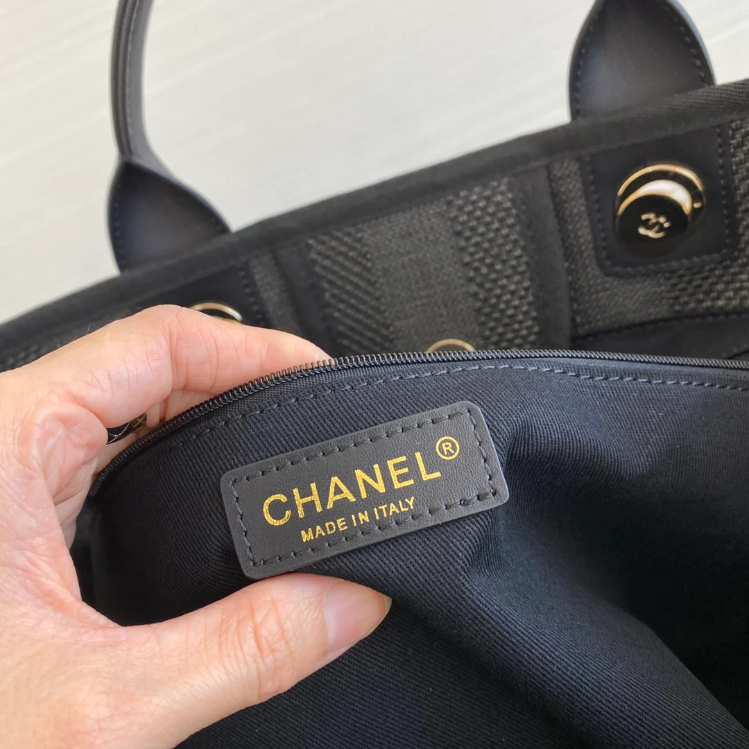 Большая черная пляжная сумка Chanel
