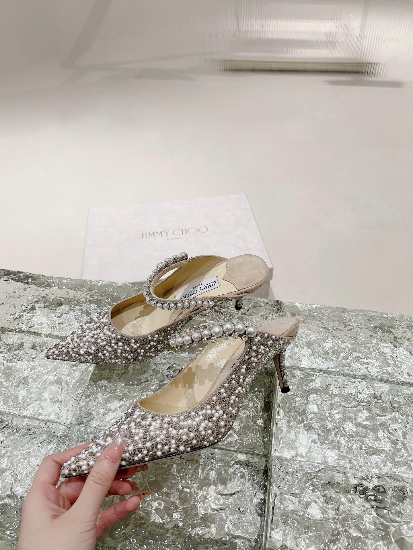 Туфли на высоком каблуке Jimmy с острым носком и жемчужной отделкой - 6-5 см - серебристые