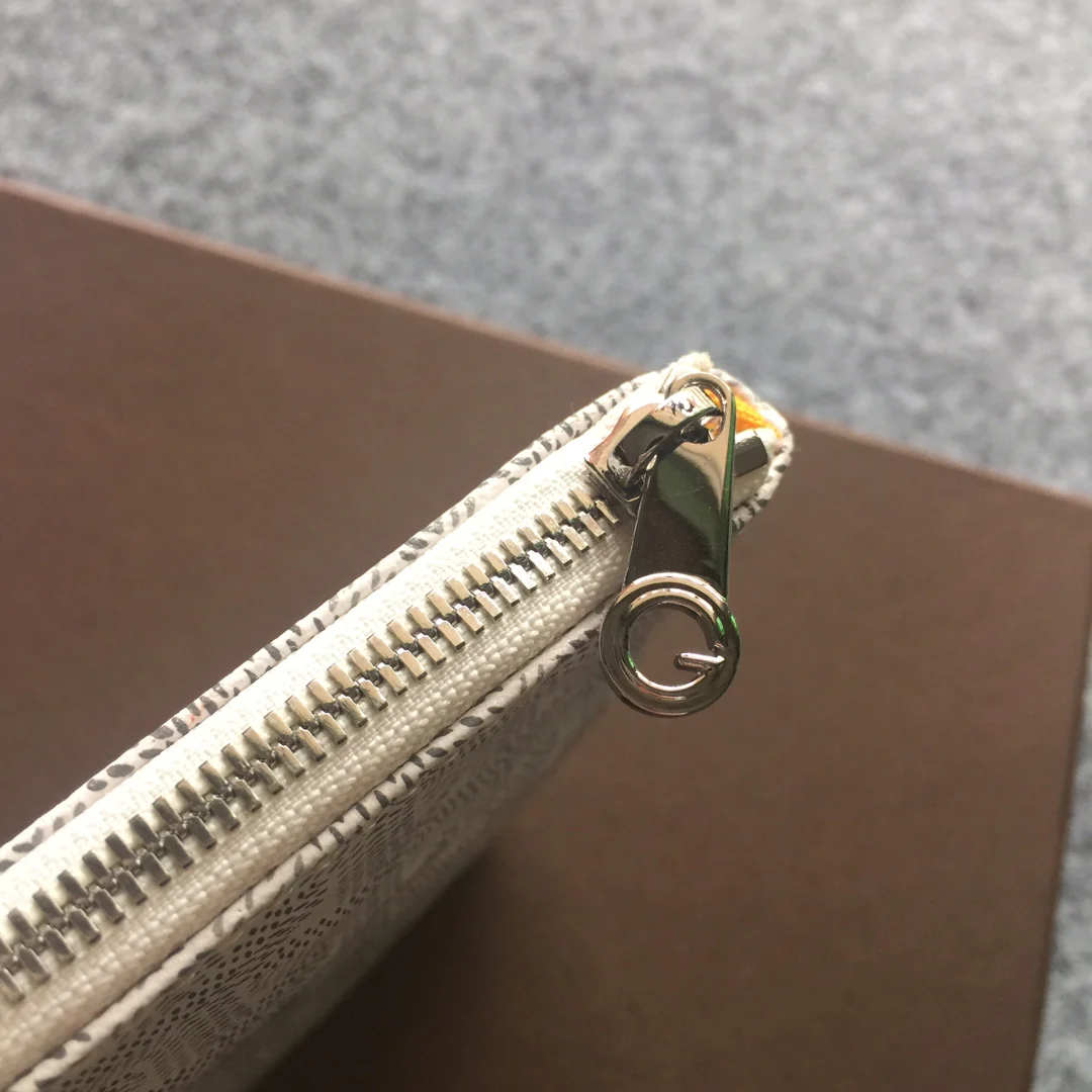 Мини-сумочка Goyard - белая