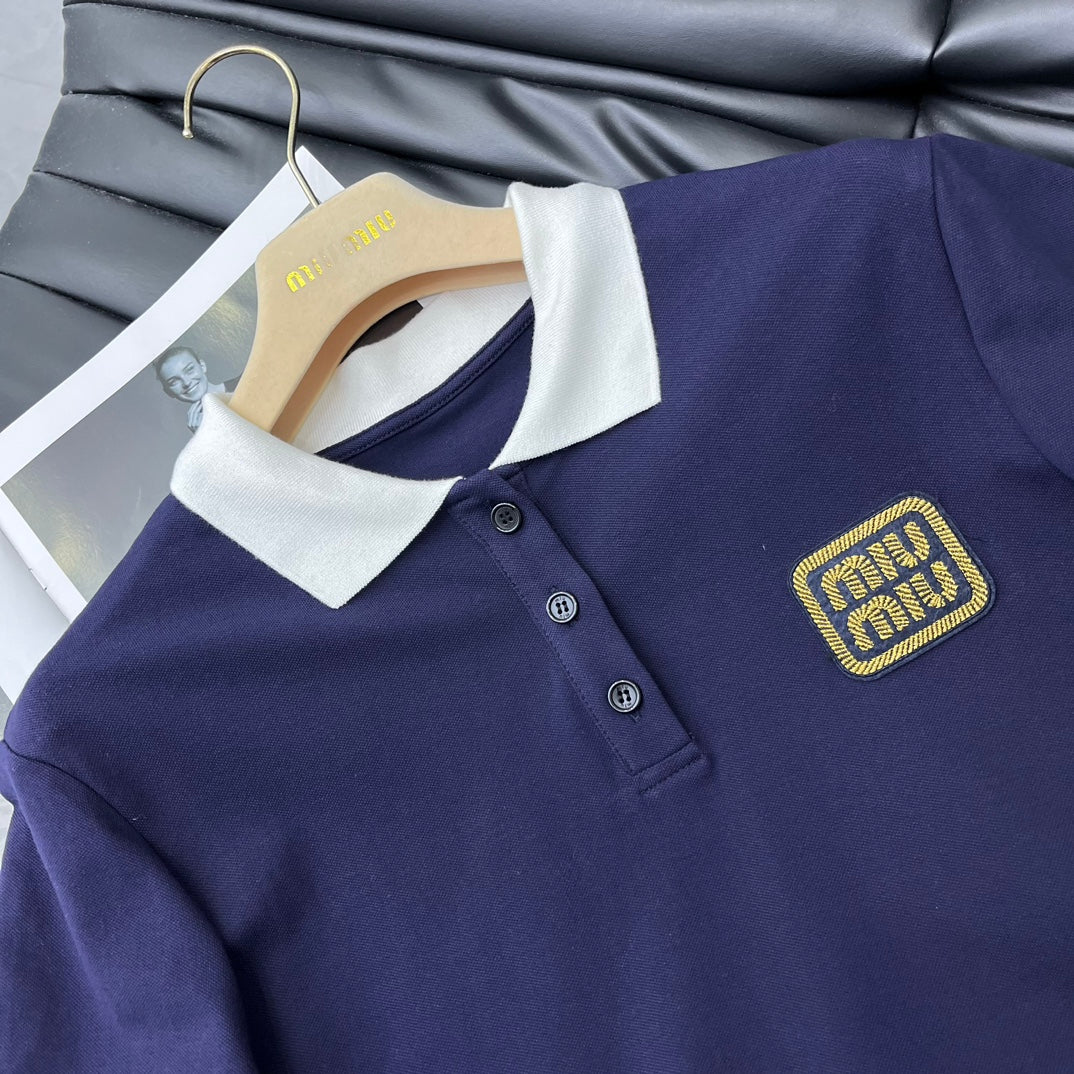 Miu Miu - 2404-24 Новинка: Комплект из шорт и вышивки (эксклюзивно в Isetan)