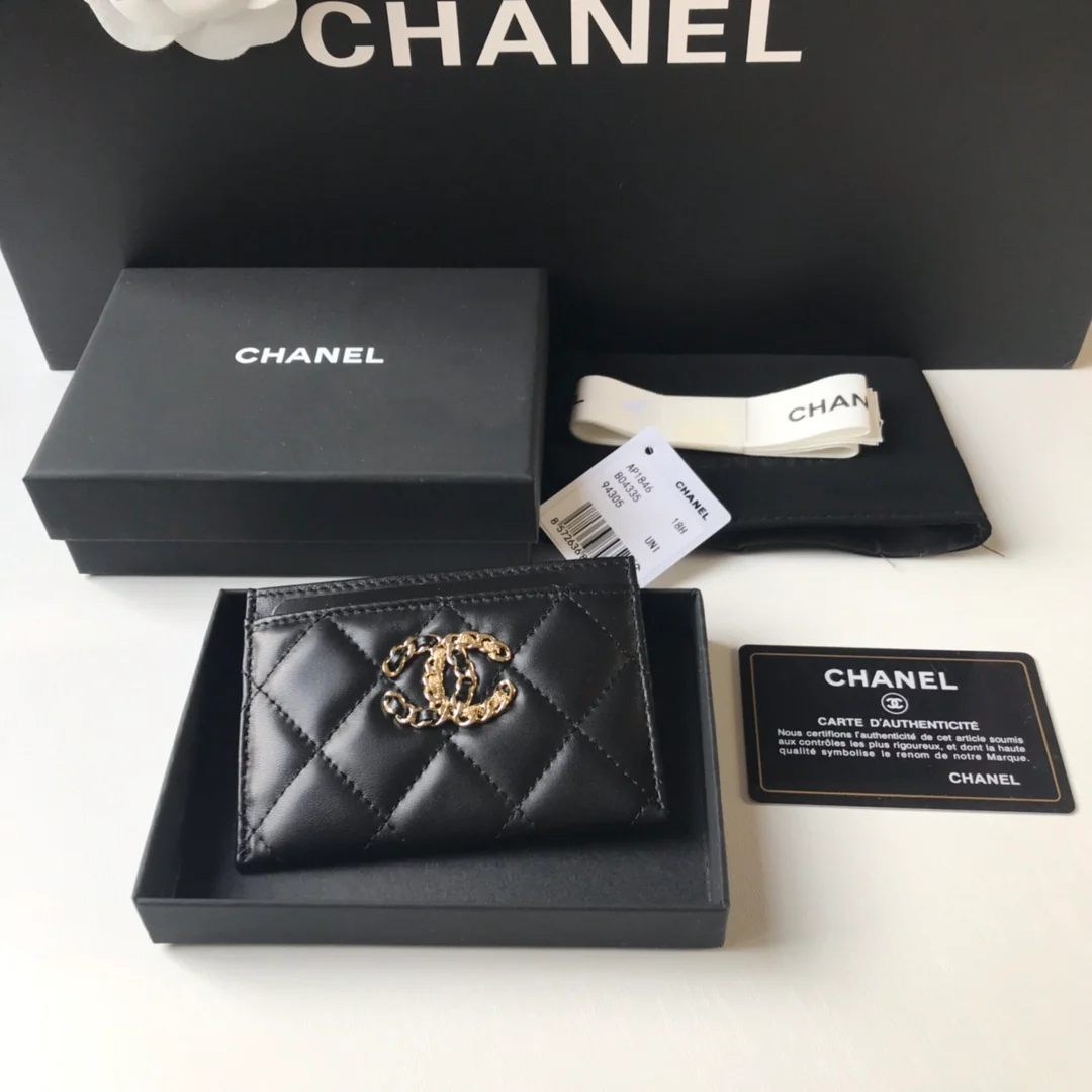 Большой держатель для карт Chanel с логотипом - 1 шт.