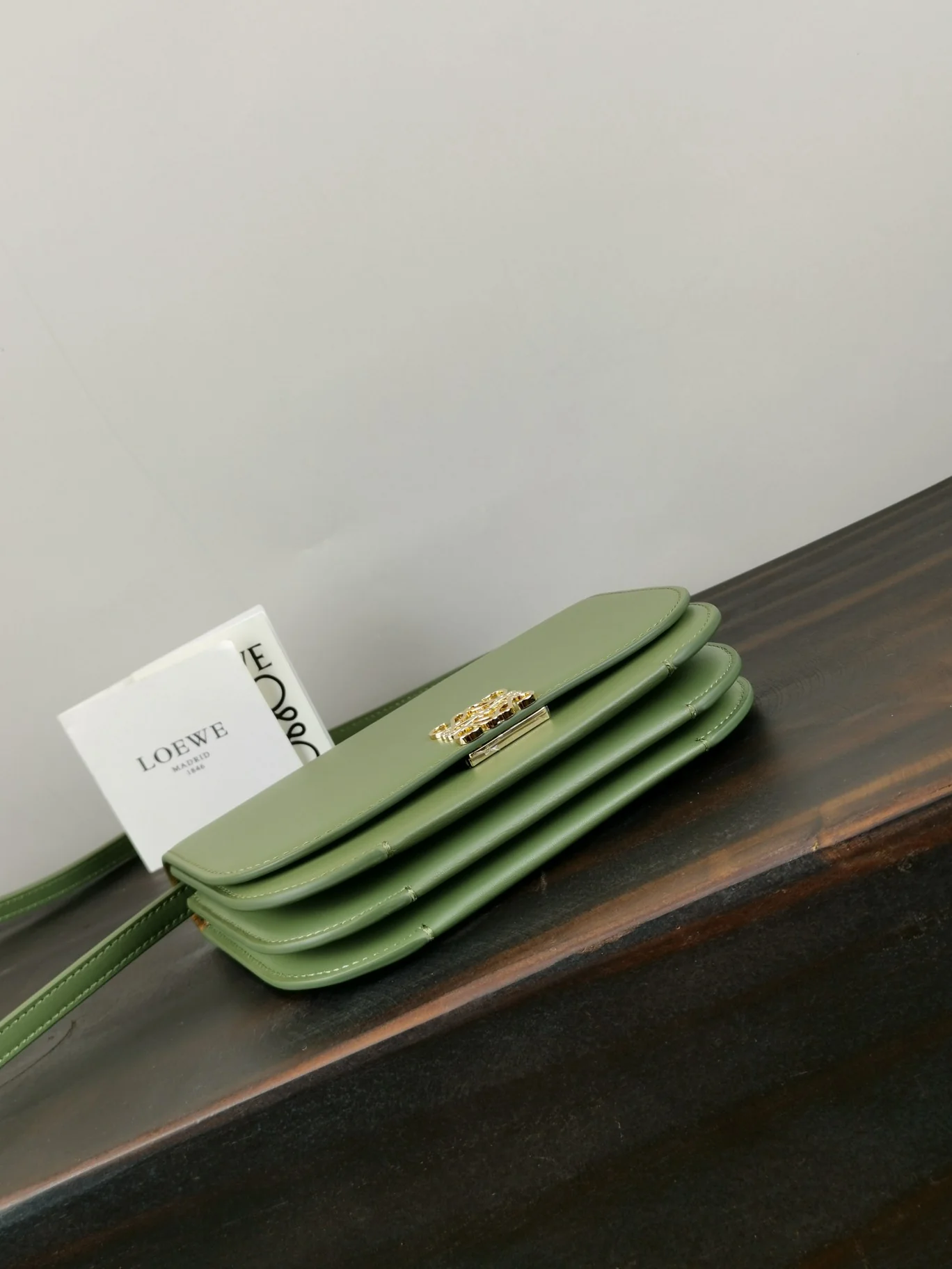 Loewe-goya-series-mini-3