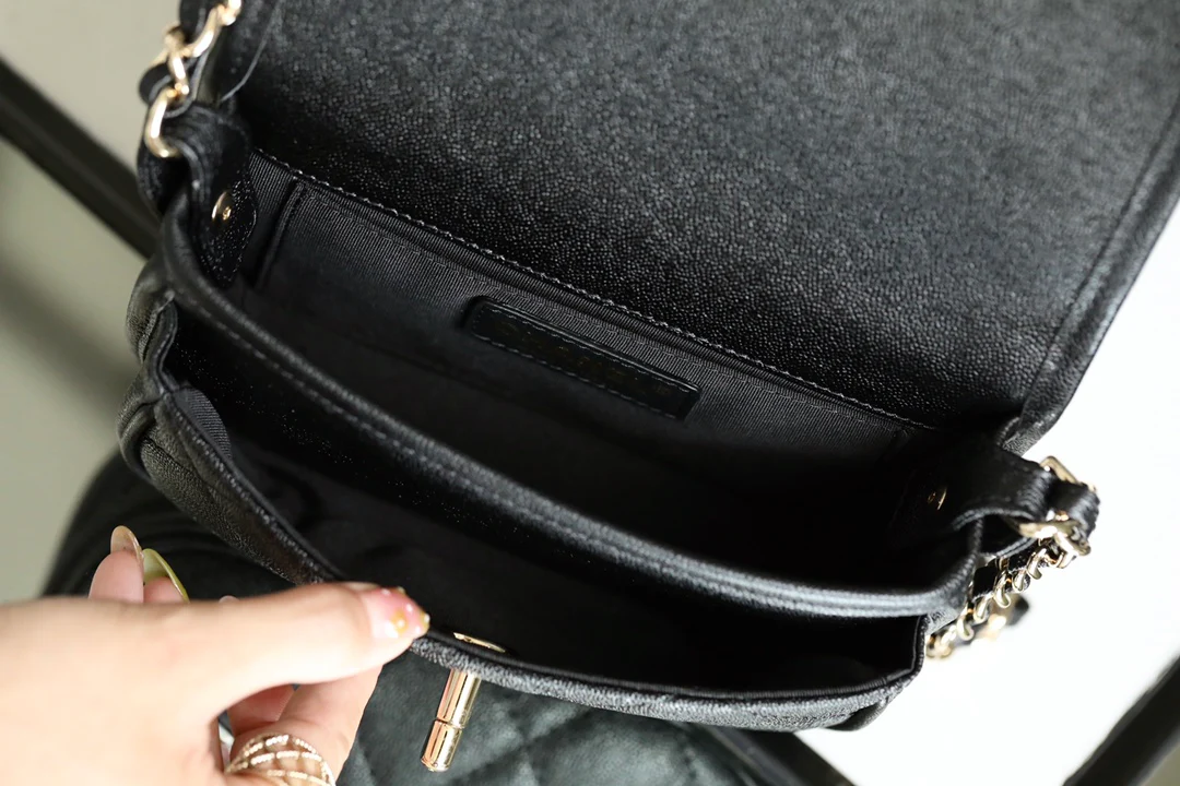 Сумка-мессенджер Chanel