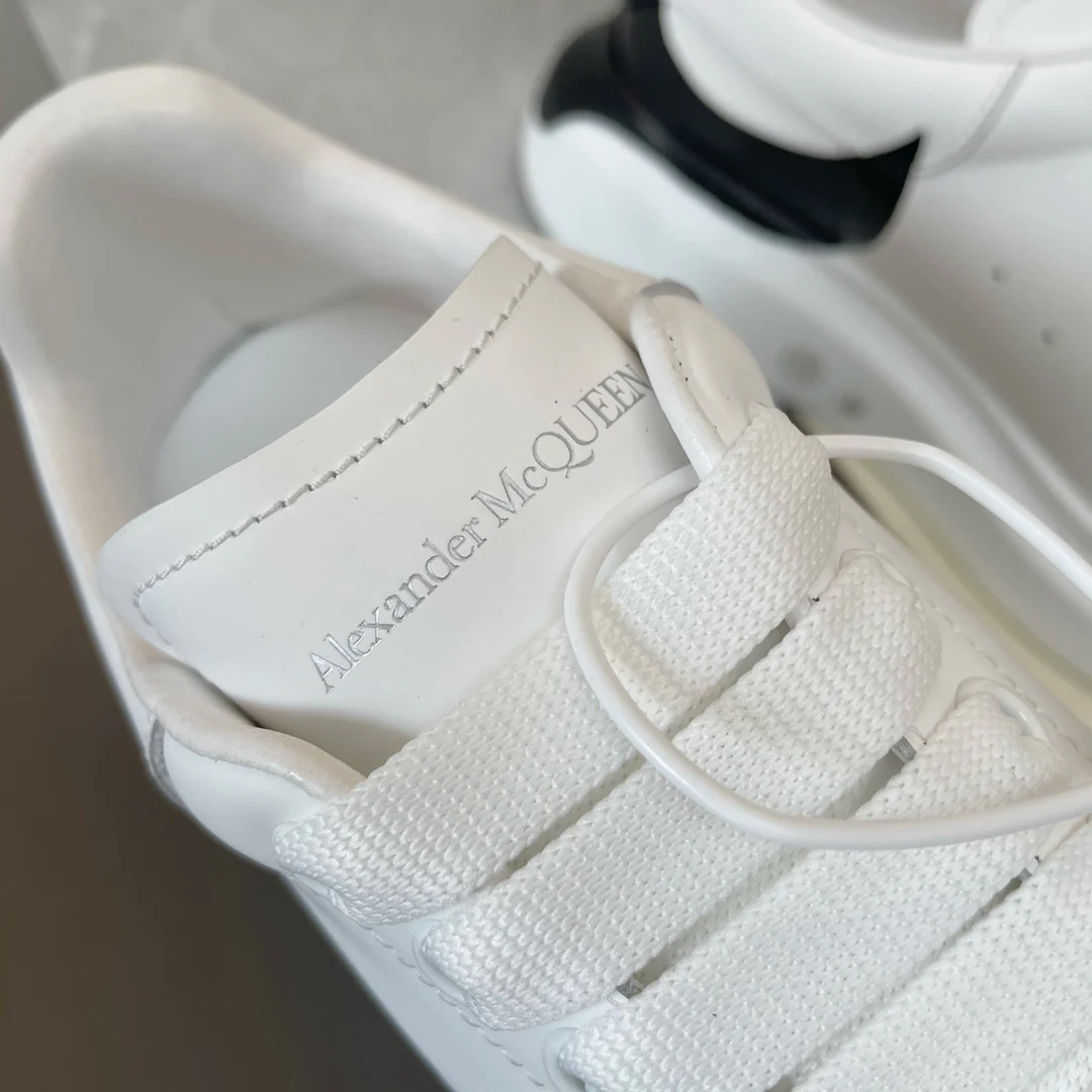 McQueen - Tail - Black - White Sneakers
