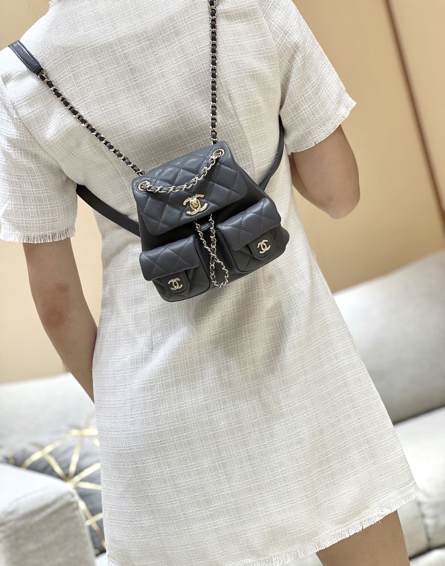 Рюкзак Chanel Duma Frog, маленький, серый