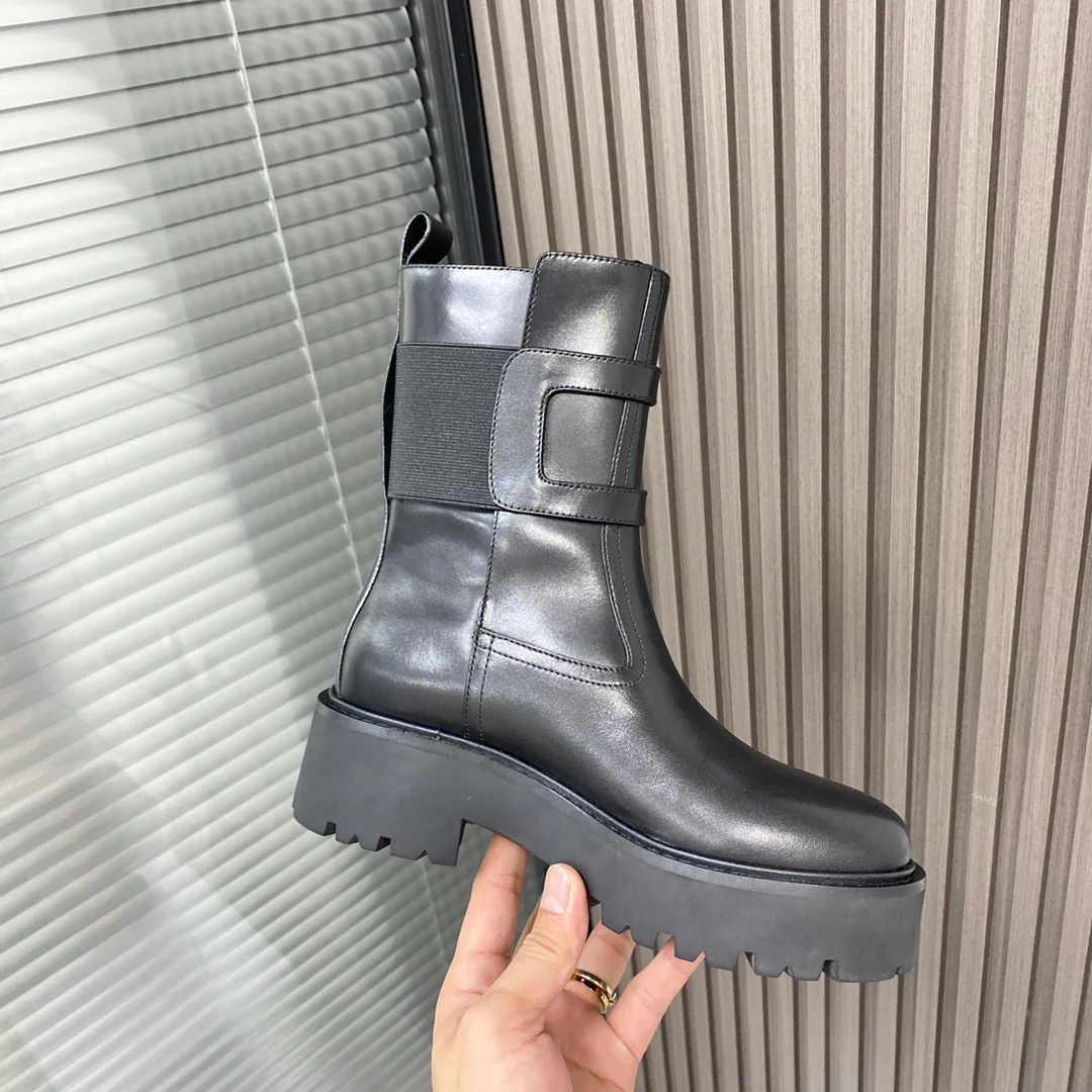 Ботинки Celine Martin на платформе с закругленным носком и завышенной высотой каблука