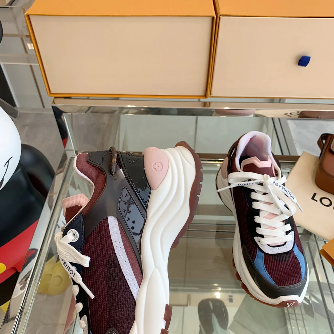 Серия LV Run 55 - папины кроссовки