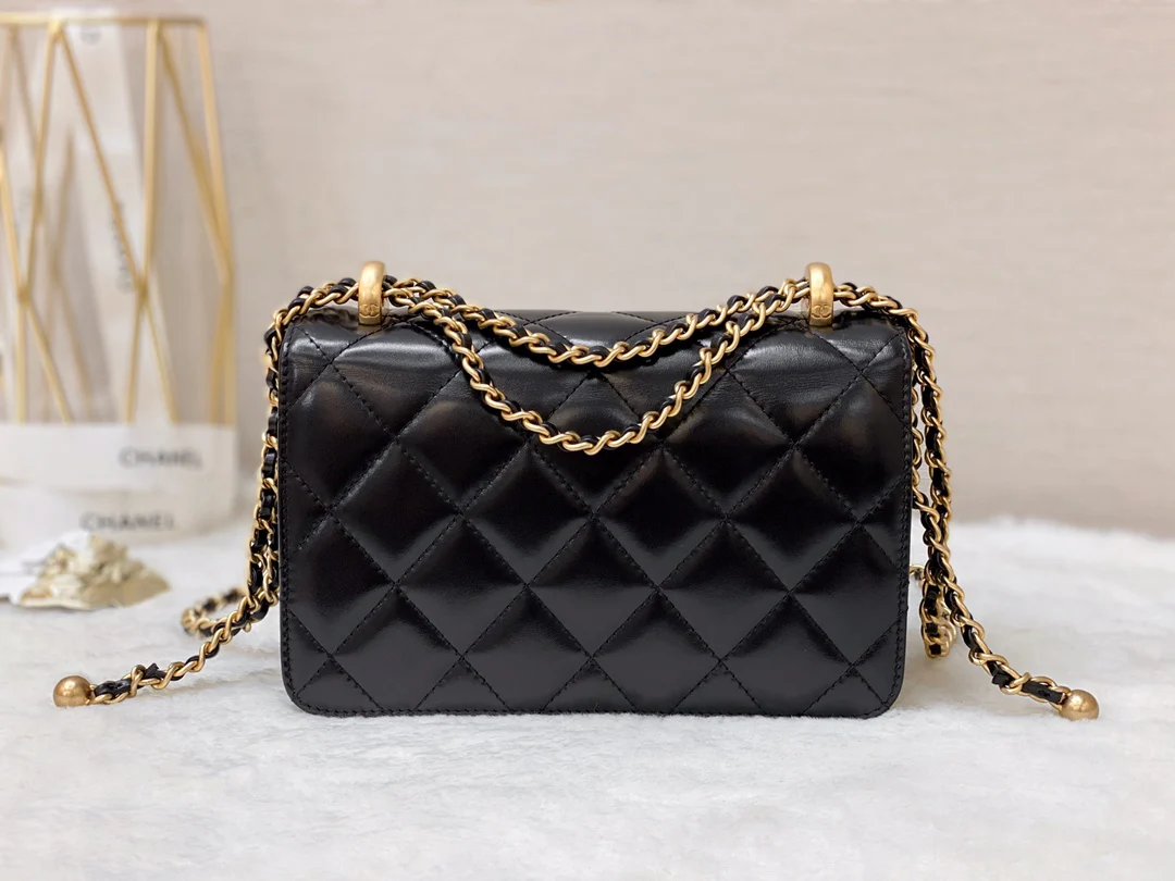 Chanel Double Gold Ball CF - Черная овечья кожа с золотой пряжкой